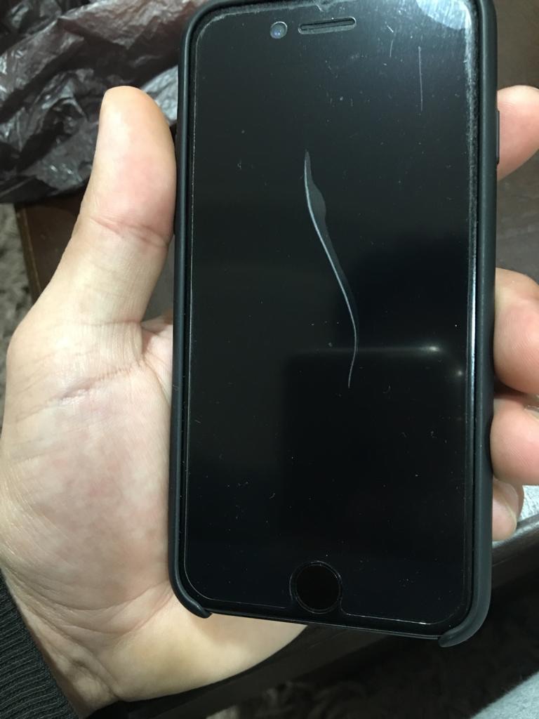 ايفون 7  128 غيغا                                            


	 				لا تنسَ أنك شاهدت هذا الإعلان في عنكبوت            
	 				
                                وضع الجهاز ممتاز جداااا 
معو كفرات...