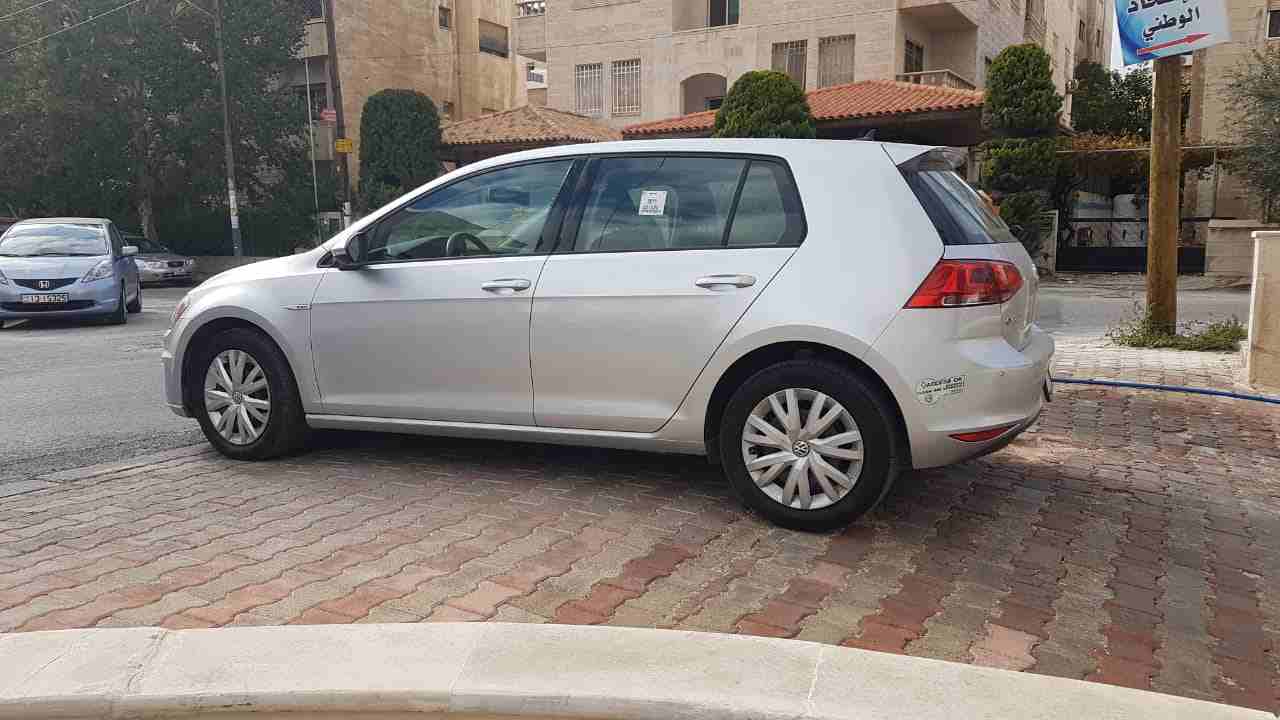 VOLKSWAGEN E-GOLF 2015 SILVER
لا تنسَ أنك شاهدت هذا الإعلان في عنكبوت
2015 جولف كهرباء E Golf SE...