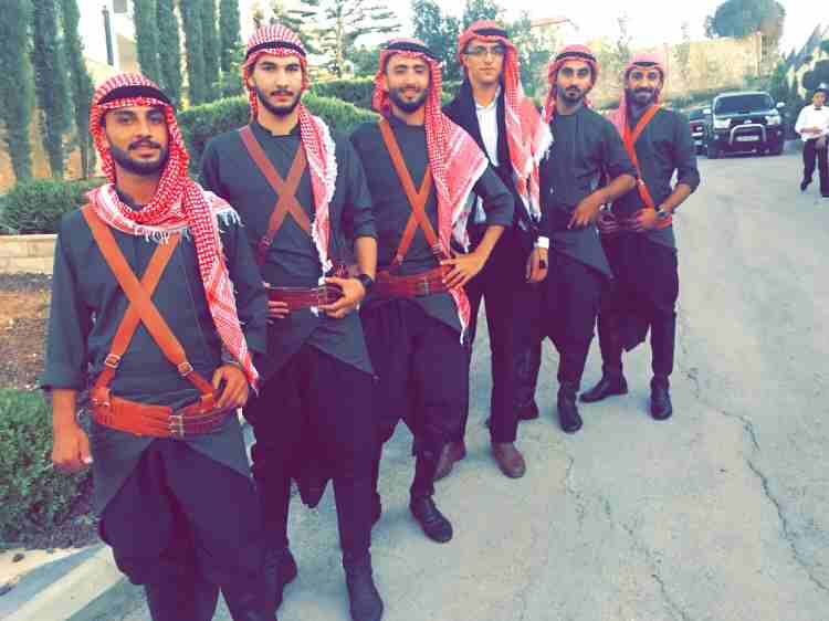 عمل زفات وفرقة موسيقية شعبية 0785017754
لا تنسَ أنك شاهدت هذا الإعلان في عنكبوت
سارعو بالحجز 0785...