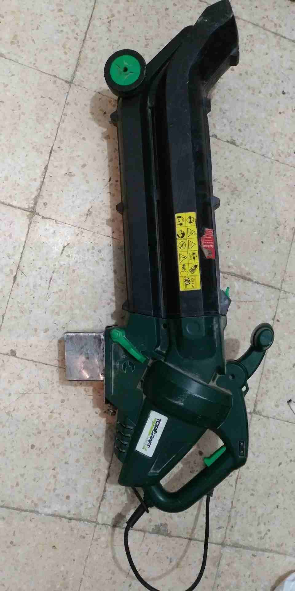 بلور لشفط وطرد الاوساخ                                            


	 				لا تنسَ أنك شاهدت هذا الإعلان في عنكبوت            
	 				
                            بلور لجمع وطرد اوراق الشجر وكافه ا...