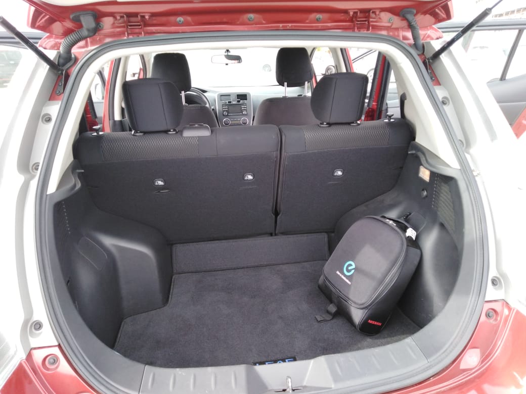 2015 Nissan LEAF S بطارية 11 من 12 بار مدخلين
لا تنسَ أنك شاهدت هذا الإعلان في عنكبوت
2015 N...