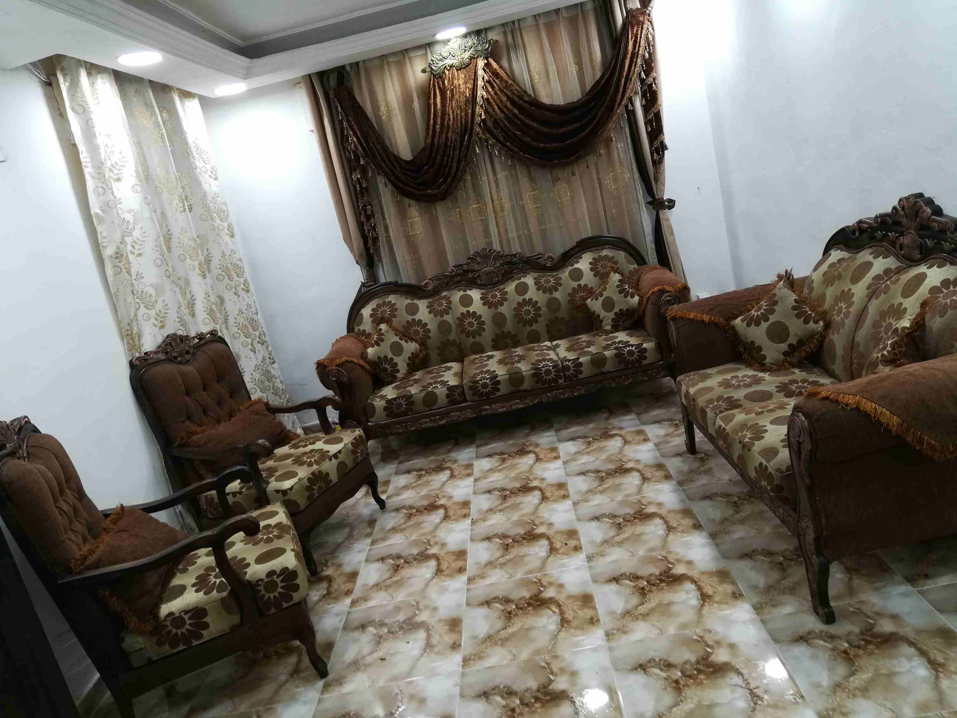 0790336959 طقم كنب تركي 7مقاعد للبيع مفصل تفصيل بسعر اكثر من مغري
لا تنسَ أنك شاهدت هذا الإعلان في عنكبوت
0790336959
-...