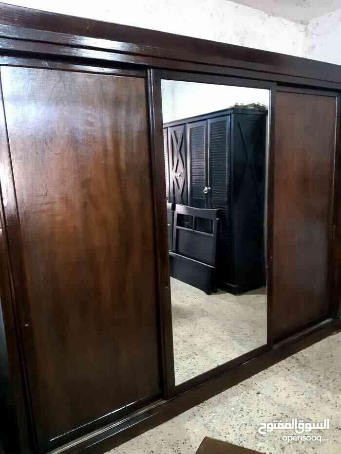 غرفه نوم ماستر خشب لاتيه تفصيل في حاله جيده
لا تنسَ أنك شاهدت هذا الإعلان في عنكبوت
غرفه نوم...