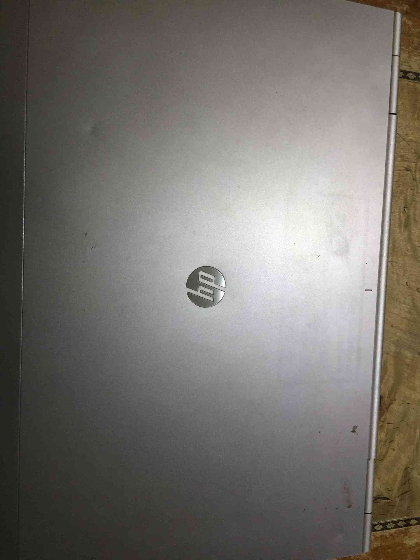 laptop hp                                            


	 				لا تنسَ أنك شاهدت هذا الإعلان في عنكبوت            
	 				
                                الجهاز حالته كوسه 4جيجا رام وغي البصمه و co...