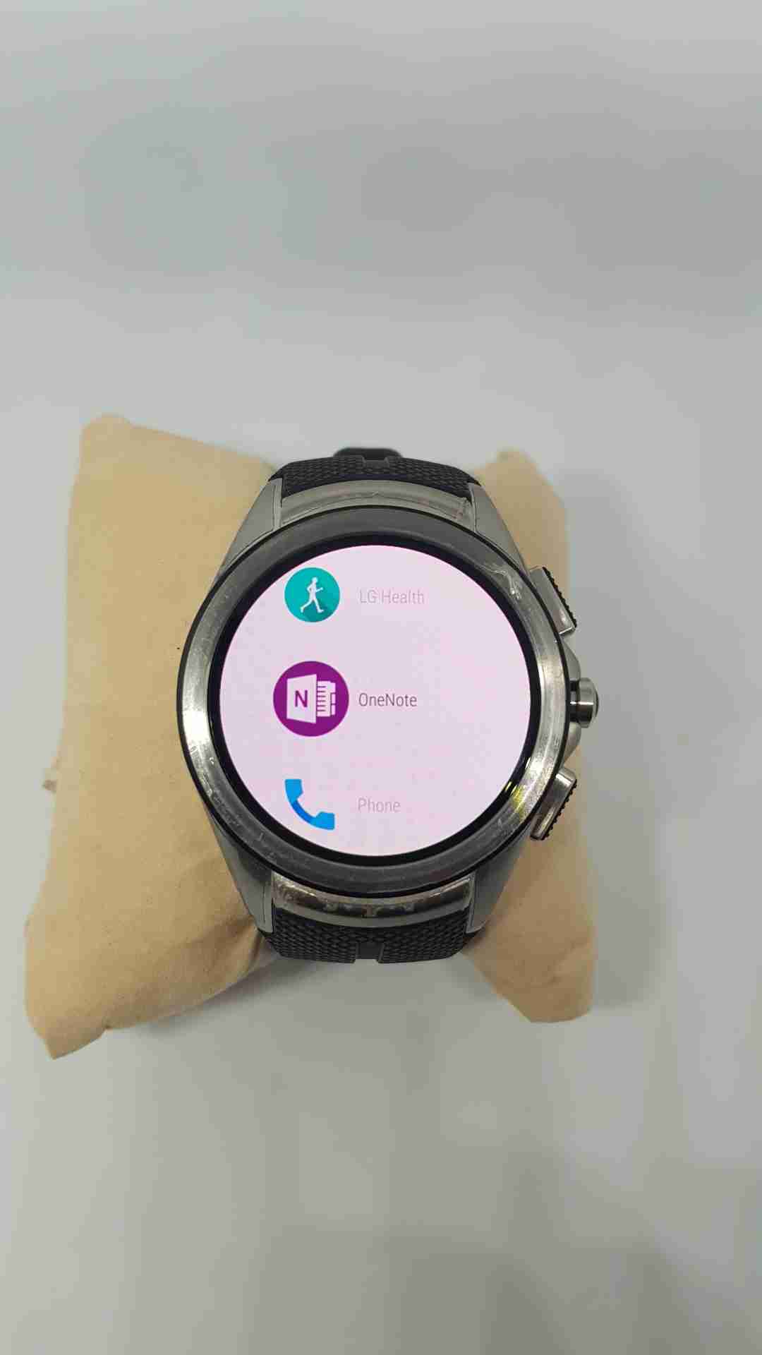 LG URBANE 2 SMART WATCH
display unit
لا تنسَ أنك شاهدت هذا الإعلان في عنكبوت
LG URBANE 2 SMA...