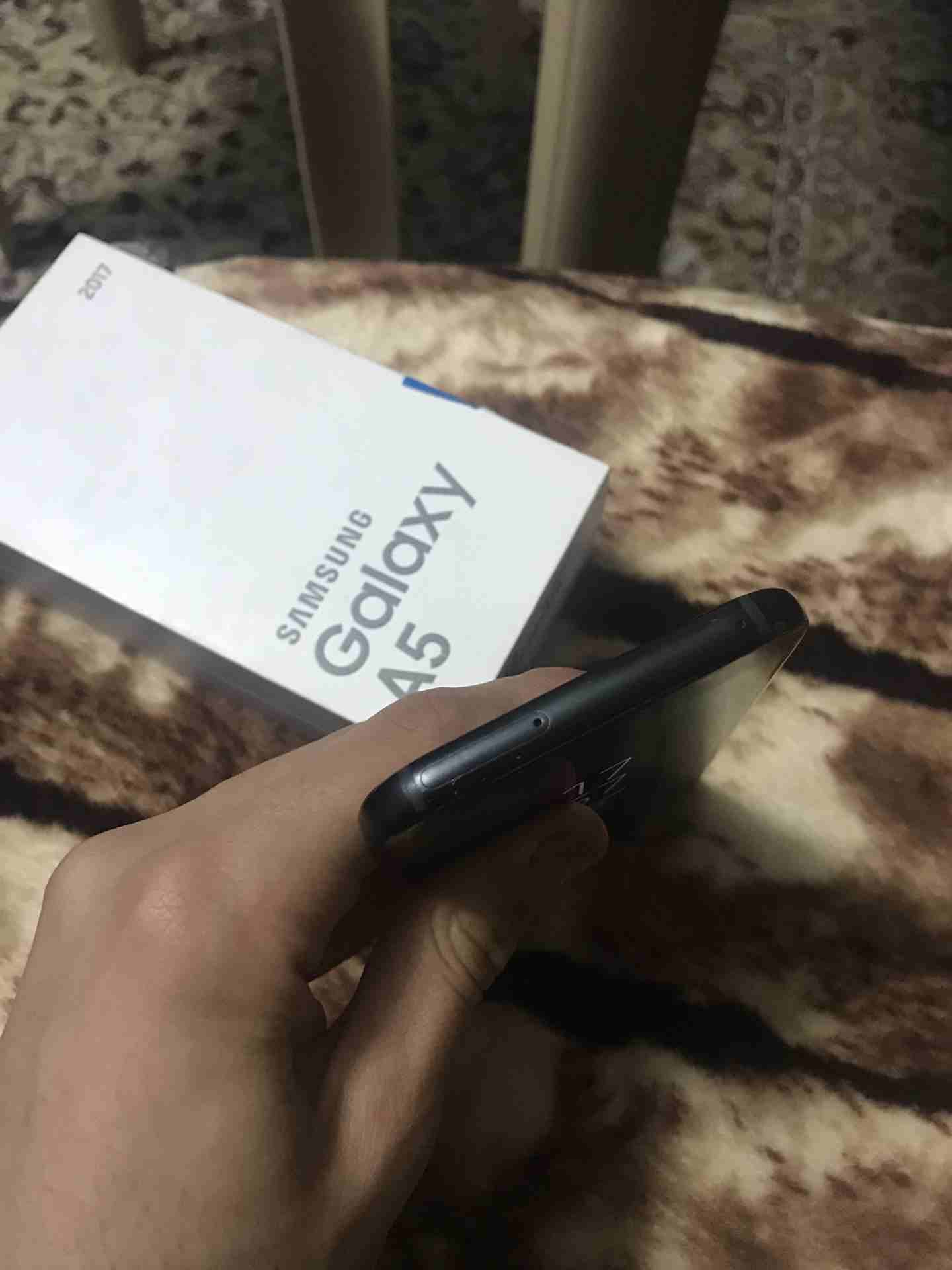 Samsung galaxy A5 2017 للبيع وكالة                                            


	 				لا تنسَ أنك شاهدت هذا الإعلان في عنكبوت            
	 				
                            وكالة كثير نظيف معاه ك...