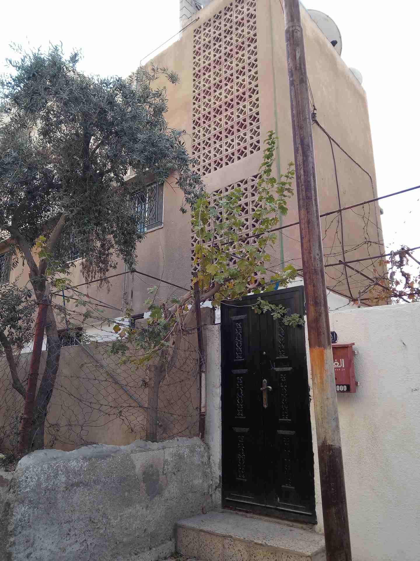 عمارة ثلاث طوابق للبيع في منطقة ماركا الشمالية التطوير الحضري تصلح مشروع للايجار
لا تنسَ أنك شاهدت هذا الإعلان في عنكبوت...