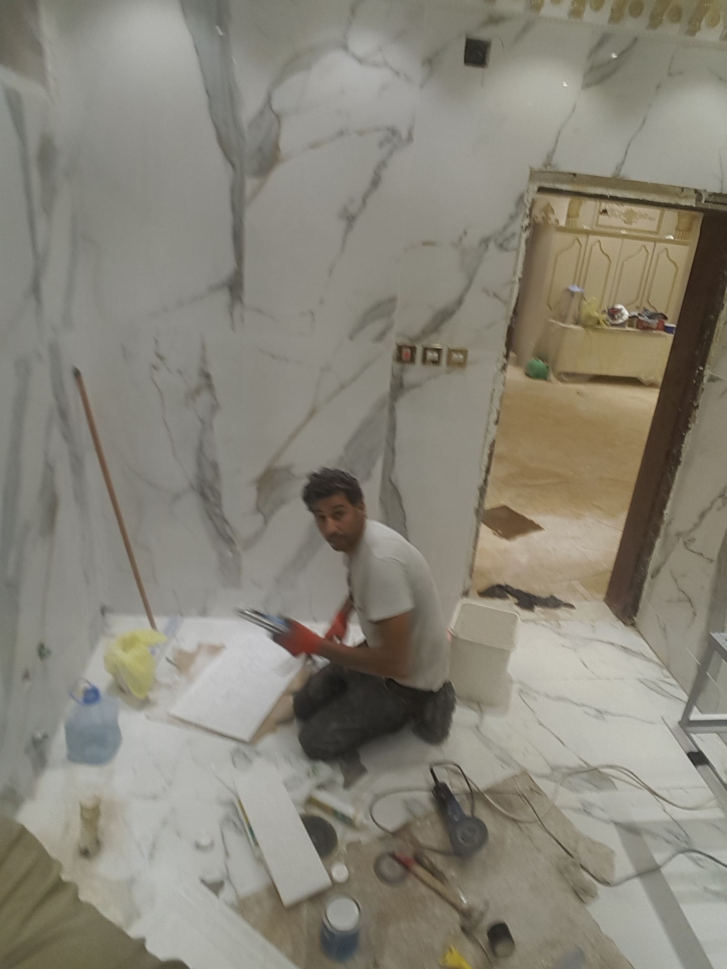 فني مشبات قرميد شلالات نوافير مسابح
لا تنسَ أنك شاهدت هذا الإعلان في عنكبوت
قرميد معدني سواتر...