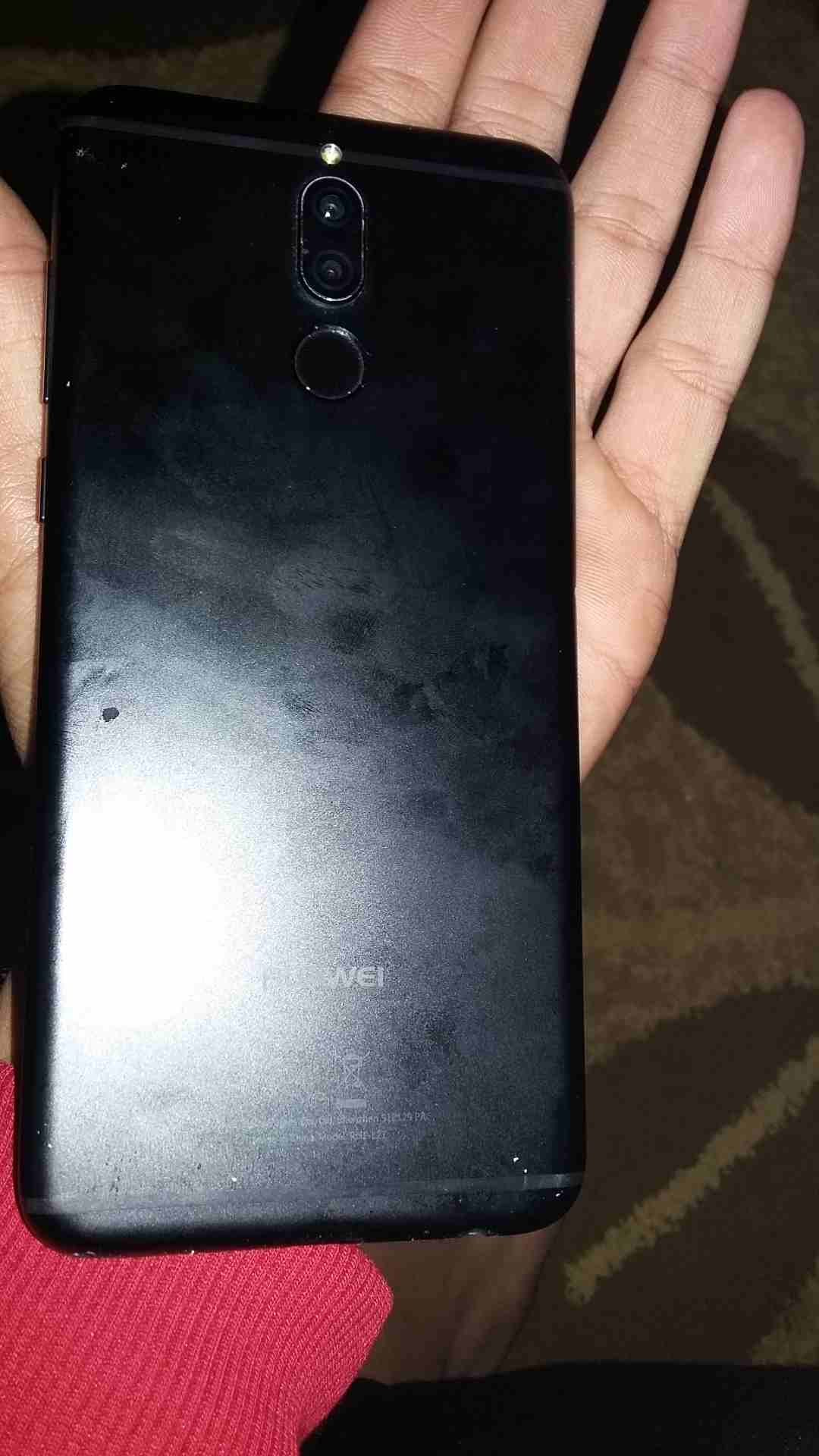 هواوي mate10light بحال الوكاله كامل أغراضه مكفول سيل افينيوا 4 كاميرات ذاكره 64
لا تنسَ أنك شاهدت هذا الإعلان في عنكبوت...