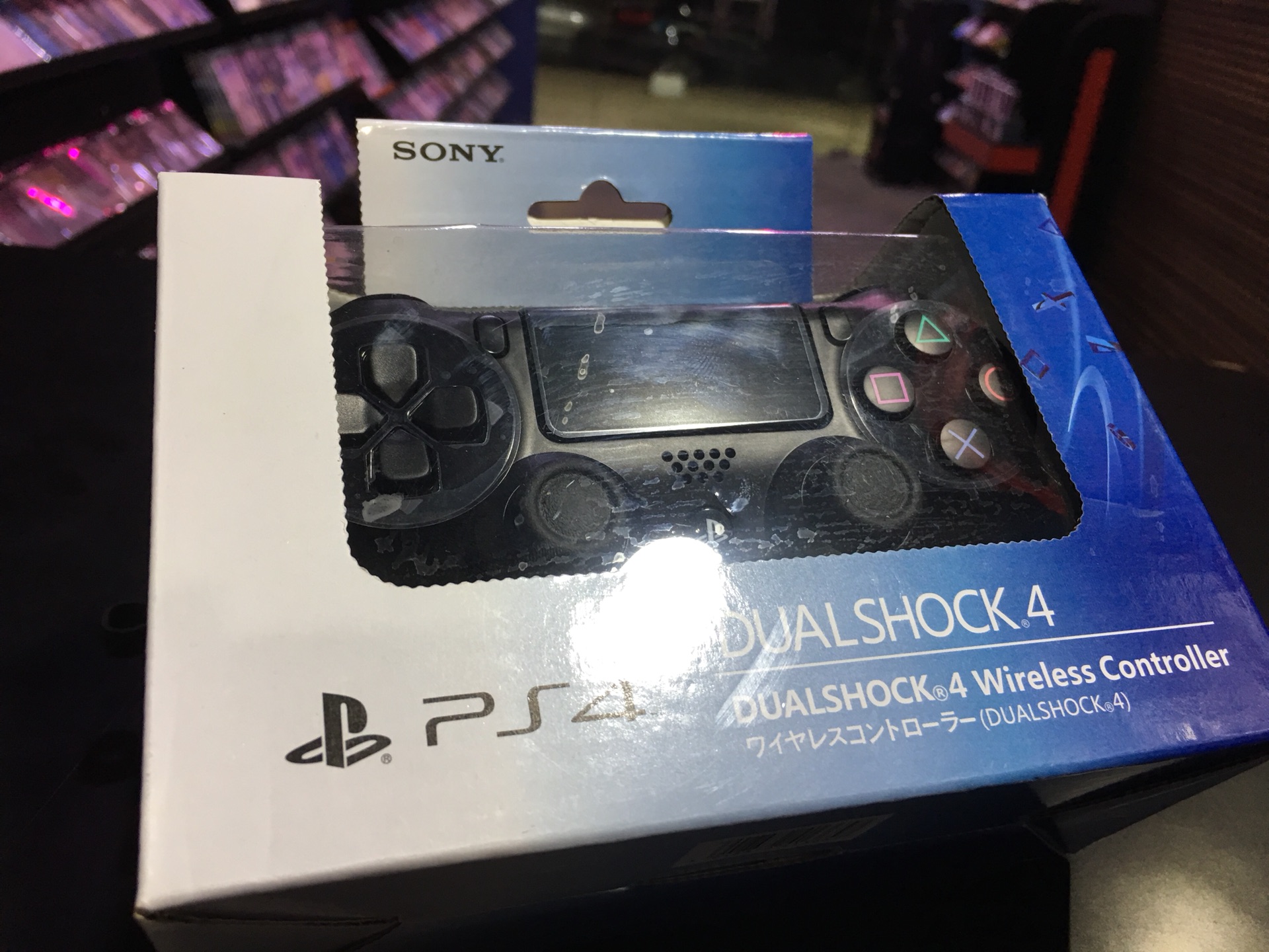 ايد بلاستيشن 4 جديد sony
لا تنسَ أنك شاهدت هذا الإعلان في عنكبوت
ايد بلاستيشن 4 جديد sony...