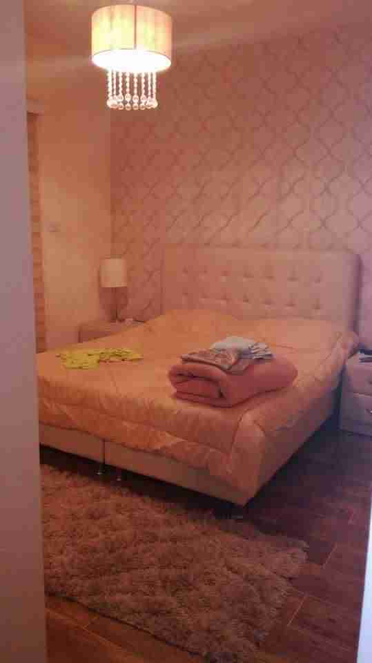 apartment * for daily and monthly rent * in Abdoun - luxurious  &nbsp;                                            


	 				لا تنسَ أنك شاهدت هذا الإعلان في عنكبوت...