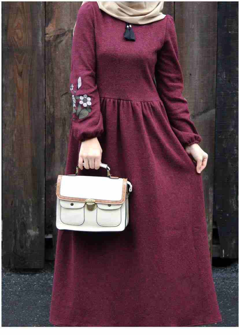 فستان جوخ تقيل كتير ومرتب خمري وسكني وزيتي
لا تنسَ أنك شاهدت هذا الإعلان في عنكبوت
صناعة تركيه 10...