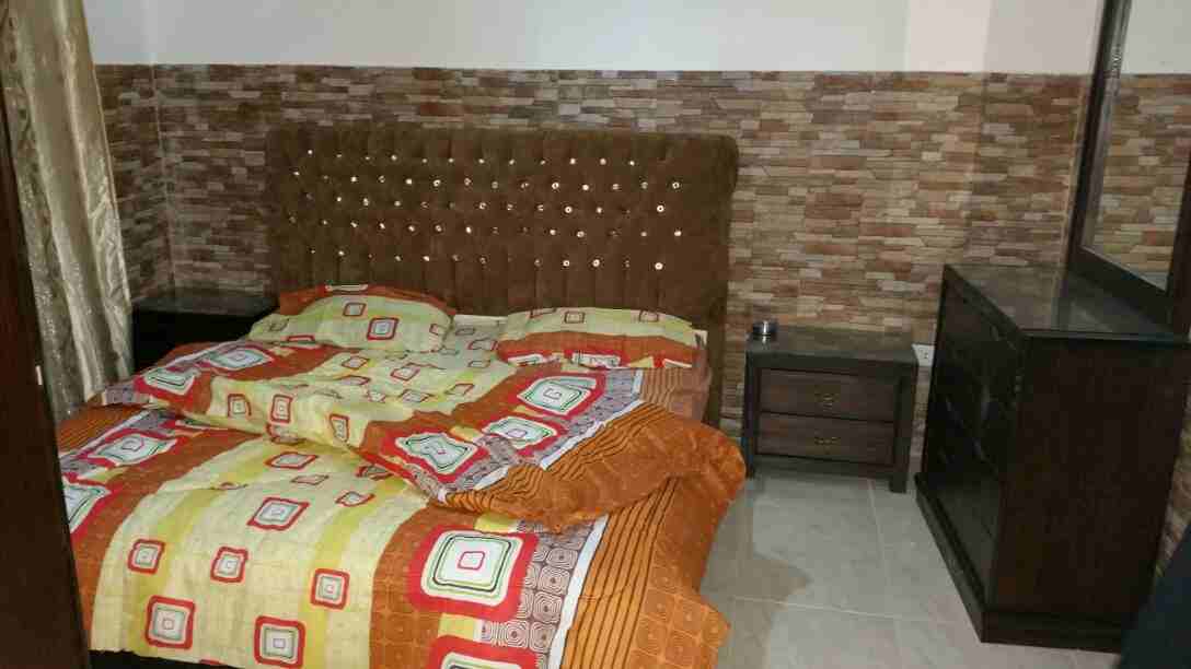 شقق و استديوهات مفروشة للايجار في جبل الحسين
لا تنسَ أنك شاهدت هذا الإعلان في عنكبوت
شقق و استديو...