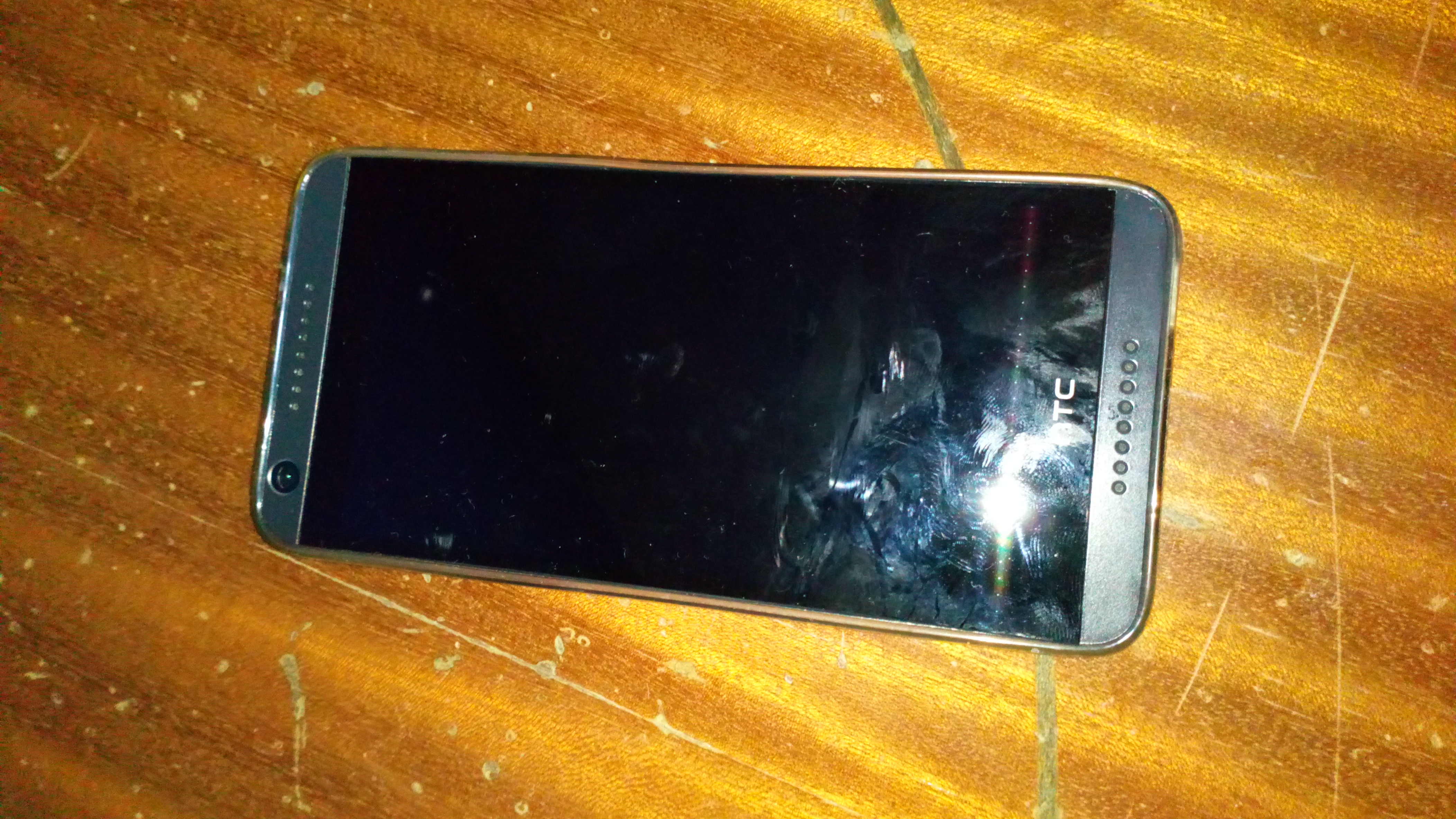 Htc desire626                                            


	 				لا تنسَ أنك شاهدت هذا الإعلان في عنكبوت            
	 				
                                Htc desire 626 قابل للبيع...