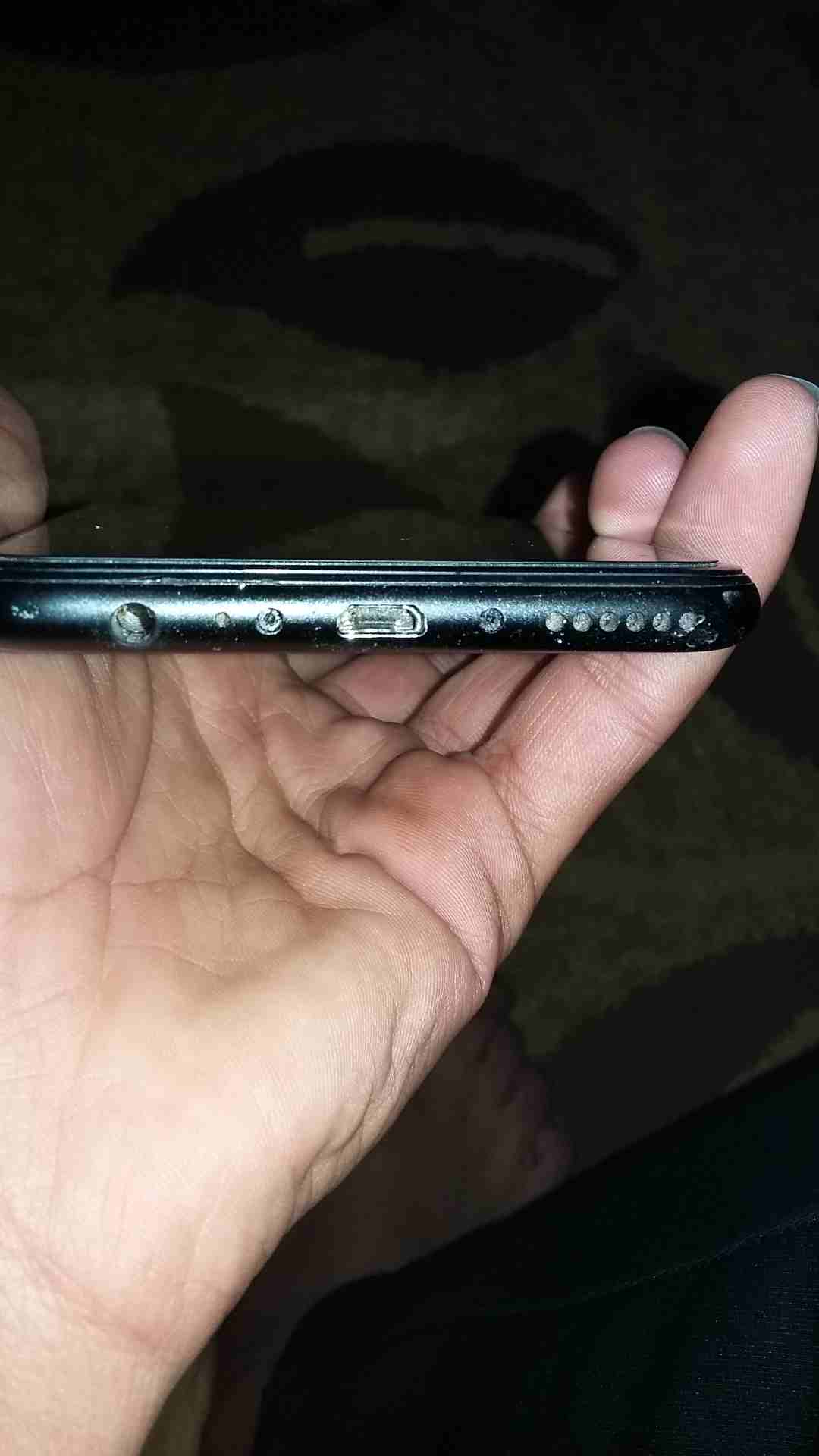 هواوي mate10light بحال الوكاله كامل أغراضه مكفول سيل افينيوا 4 كاميرات ذاكره 64
لا تنسَ أنك شاهدت هذا الإعلان في عنكبوت...