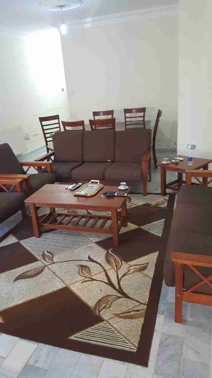 شقة مفروشة للايجار في اول الجاردنز قريبة من السيفوي بسعر مغري
لا تنسَ أنك شاهدت هذا الإعلان في عنكبوت...