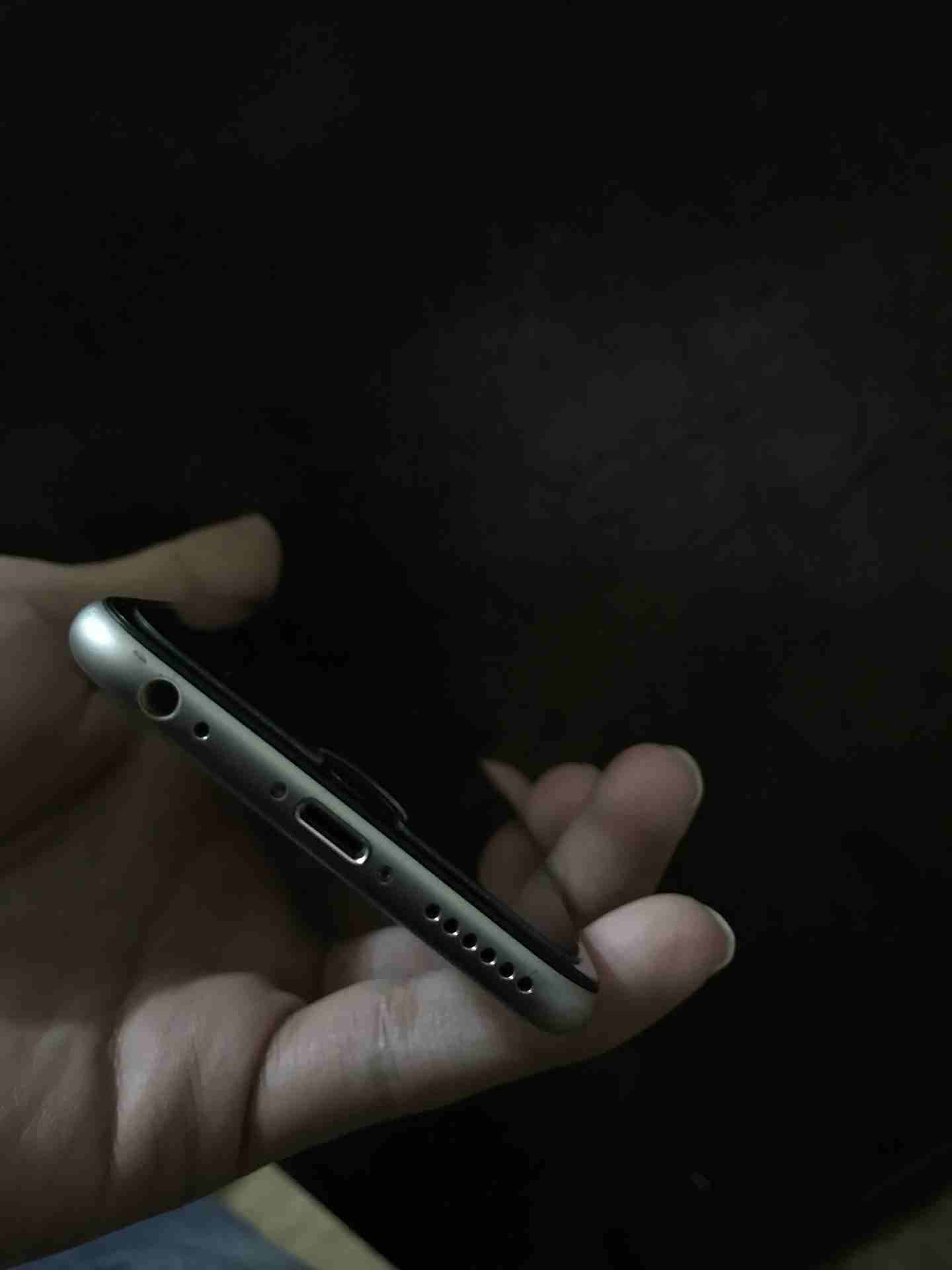 iphone 6s 16G
لا تنسَ أنك شاهدت هذا الإعلان في عنكبوت
للبيع فقط
بدون اغراض...