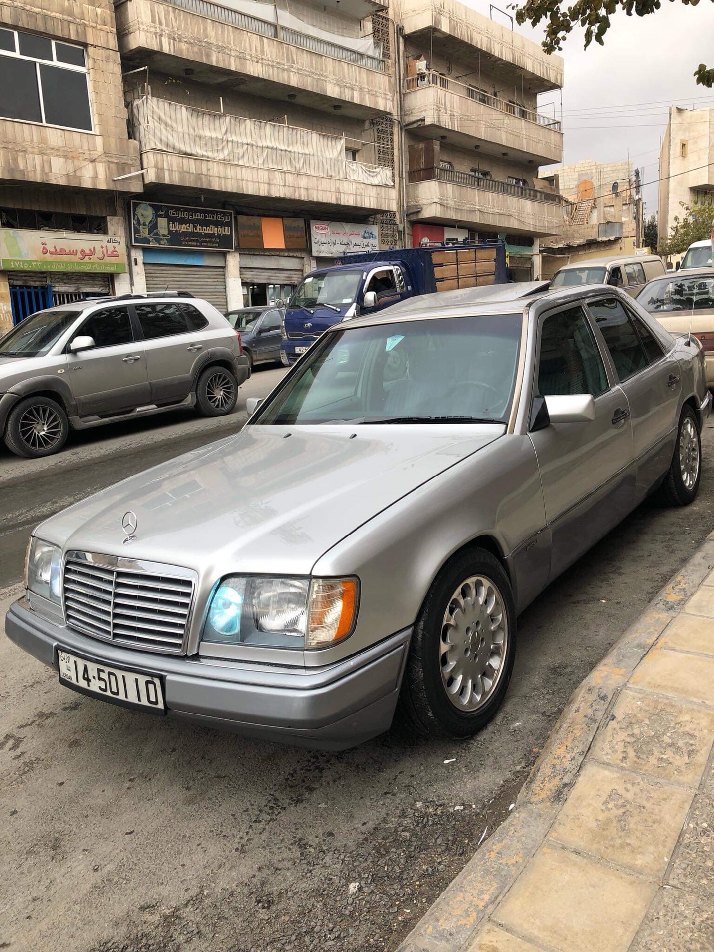 مرسيدس بطه موديل 1991                                            


	 				لا تنسَ أنك شاهدت هذا الإعلان في عنكبوت            
	 				
                                بحال الوكالهً
موديل 91 
محوله...