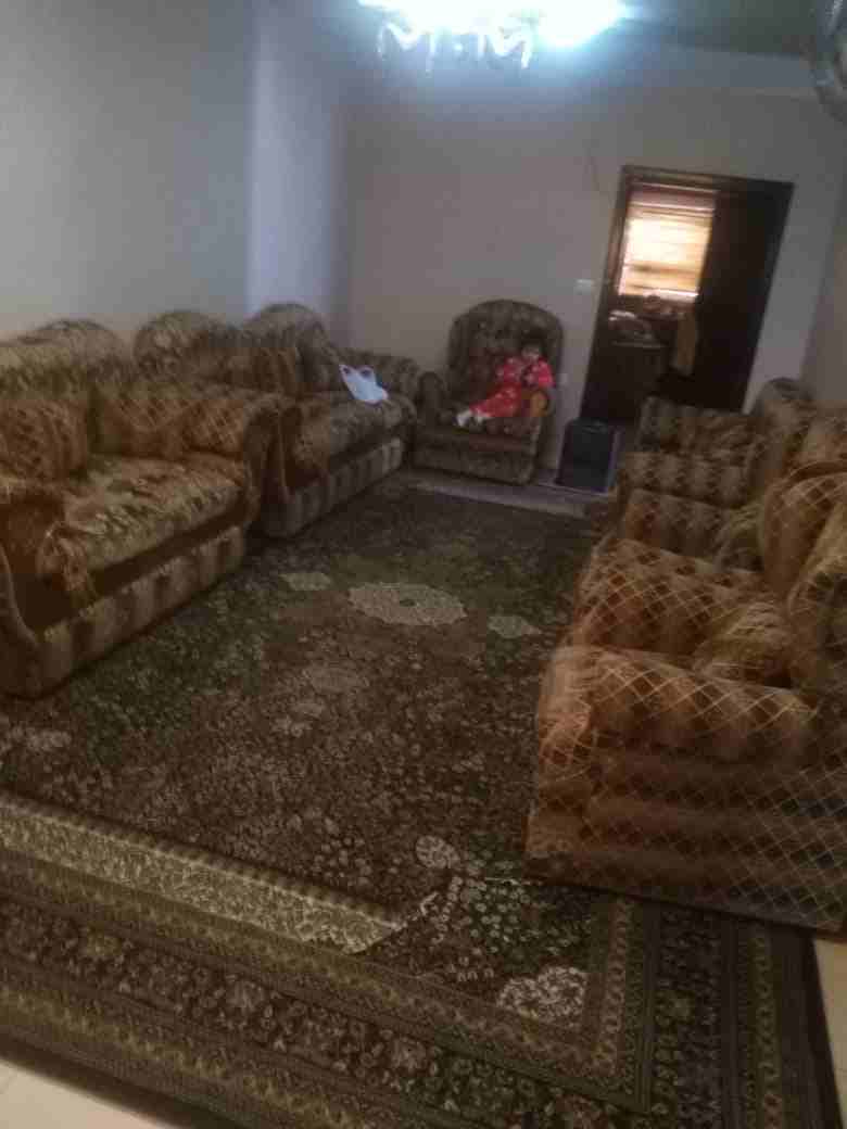 طقم كنب 10 مقاعد بحالة ممتازه نضيف                                            


	 				لا تنسَ أنك شاهدت هذا الإعلان في عنكبوت            
	 				
                            طقم كنب بسعر 100 دينار...
