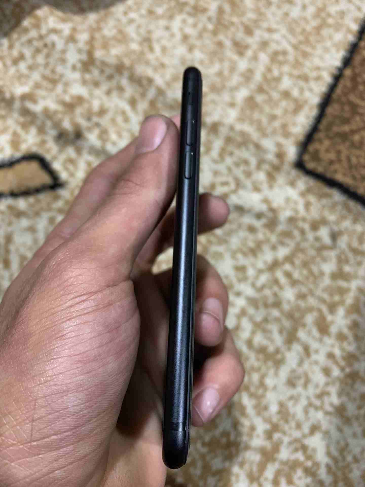 iphone 7 black
لا تنسَ أنك شاهدت هذا الإعلان في عنكبوت
الجهاززز وكالة ولا اي نقرهه
استعمال خفيف ج...