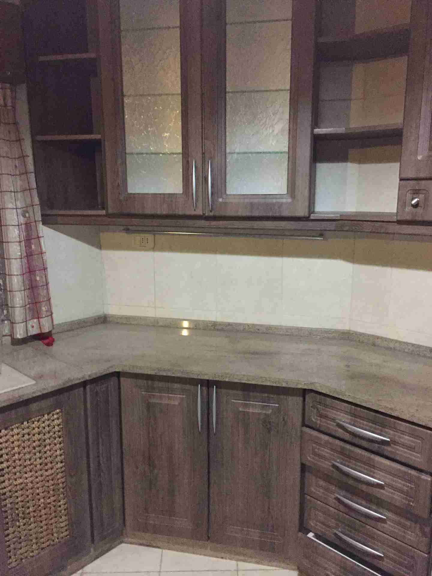 شقة فاخرة جدا للإيجار في ضاحية الرشيد قرب الخدمات والجامعة الاردنية                                            


	 				لا تنسَ أنك شاهدت هذا الإعلان في عنكبوت...