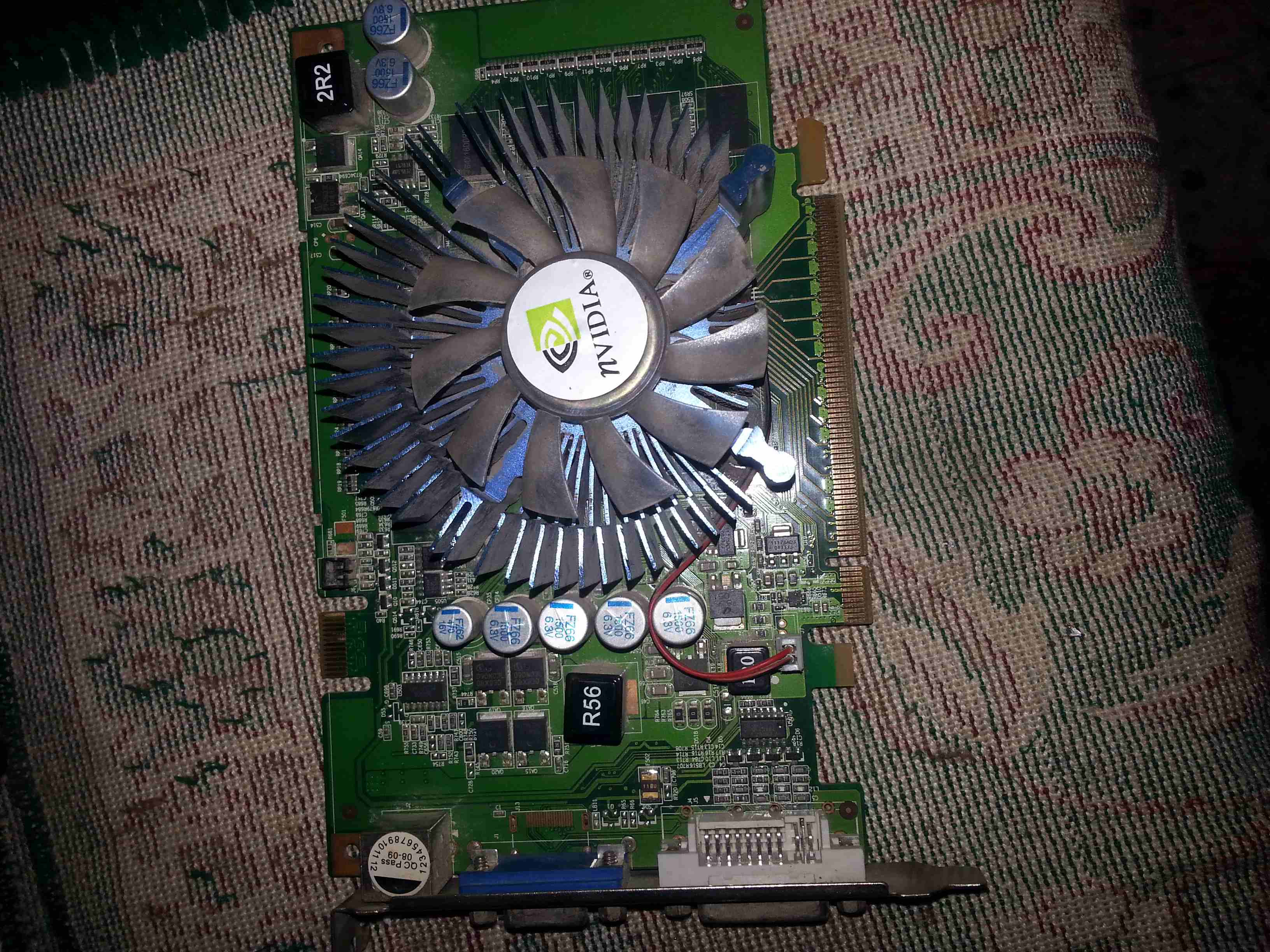 كرت شاشه ون جيجا DDR2                                            


	 				لا تنسَ أنك شاهدت هذا الإعلان في عنكبوت            
	 				
                            كرت شاشه ون جيجا DDR2 للبيع العنوات...