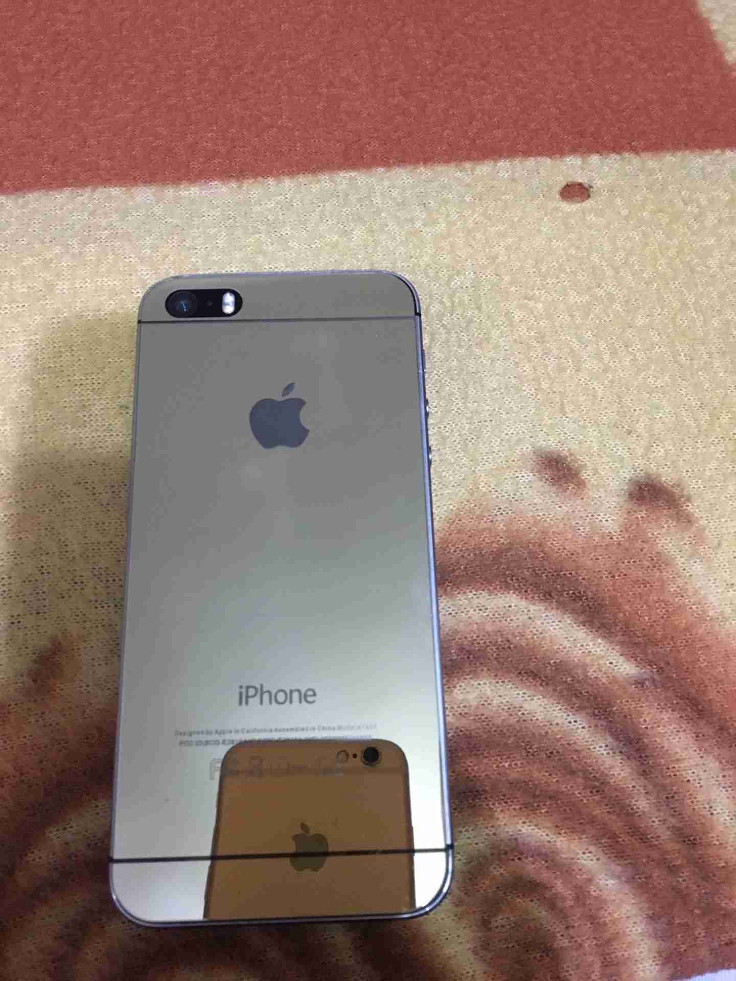 ايفون 5s بحاله الجديد للبيع فقط 16
لا تنسَ أنك شاهدت هذا الإعلان في عنكبوت
ايفون 5s مساحه 16...