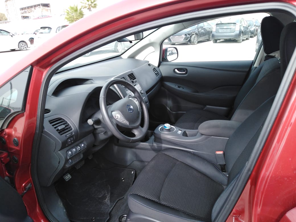 2015 Nissan LEAF S بطارية 11 من 12 بار مدخلين
لا تنسَ أنك شاهدت هذا الإعلان في عنكبوت
2015 N...