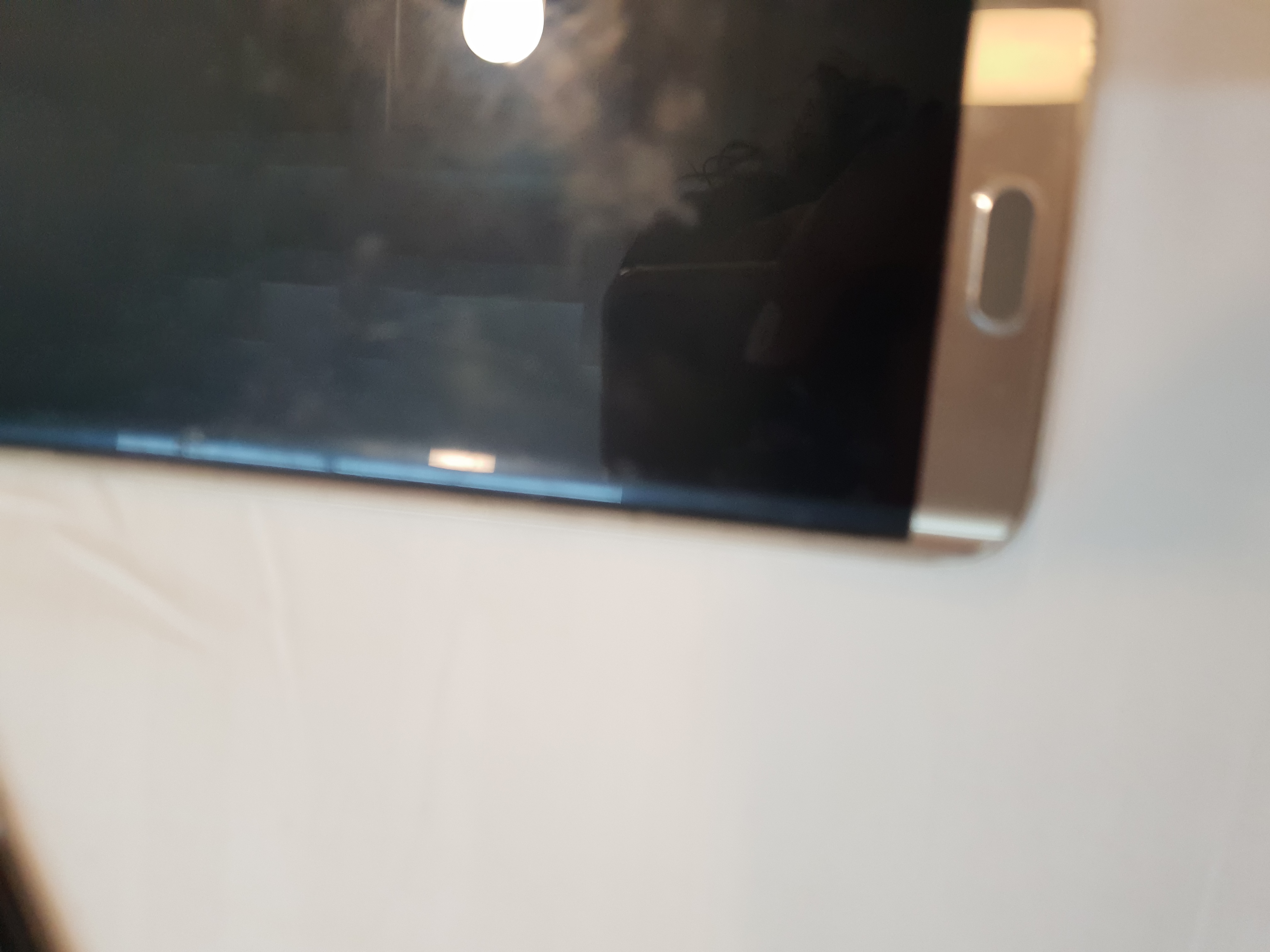 s6 edge 64 giga in a good condition
لا تنسَ أنك شاهدت هذا الإعلان في عنكبوت
لا يشكو من شيئ س...