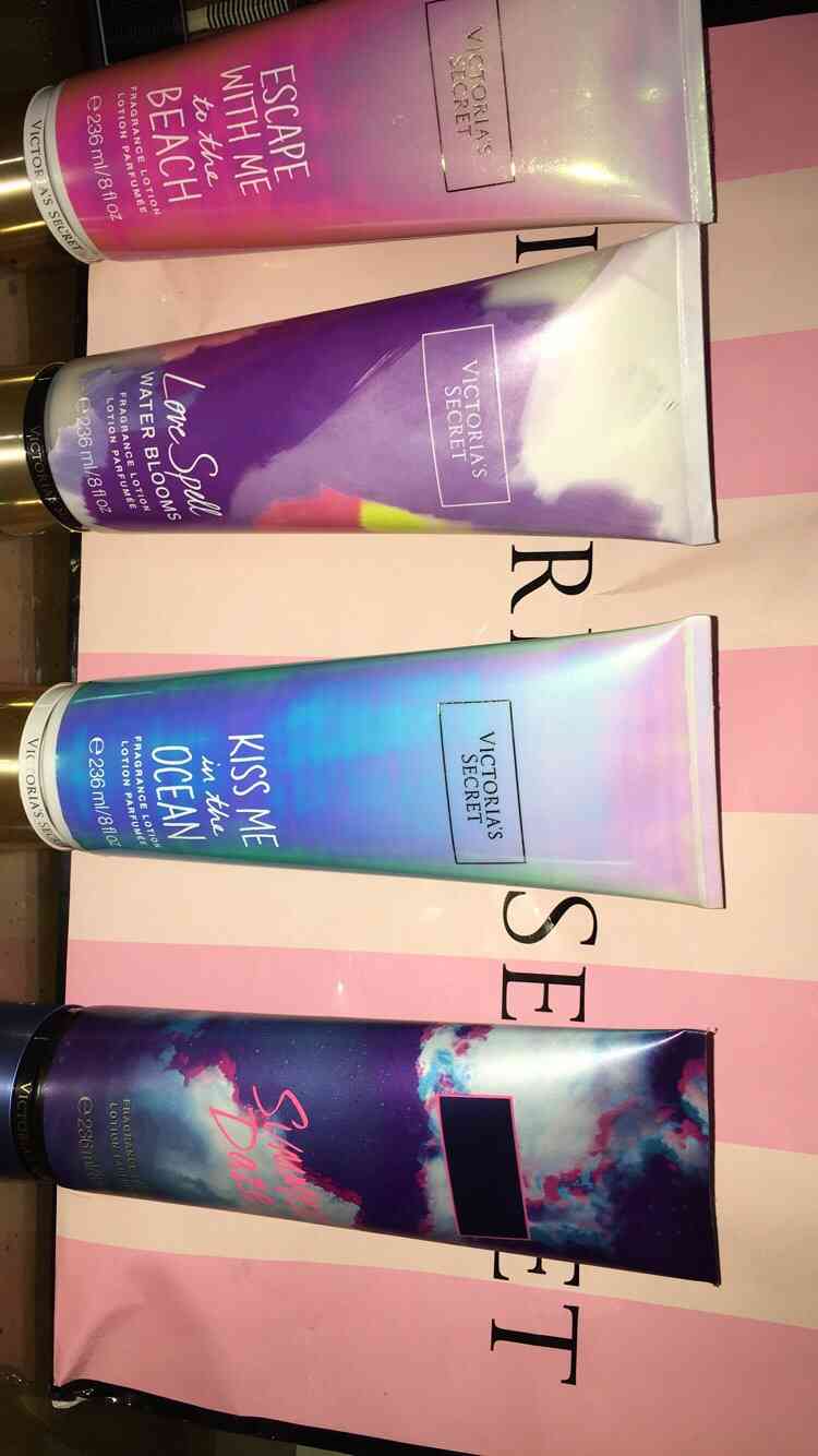 Victoria’s secret body lotions and splashes
لا تنسَ أنك شاهدت هذا الإعلان في عنكبوت
كري...