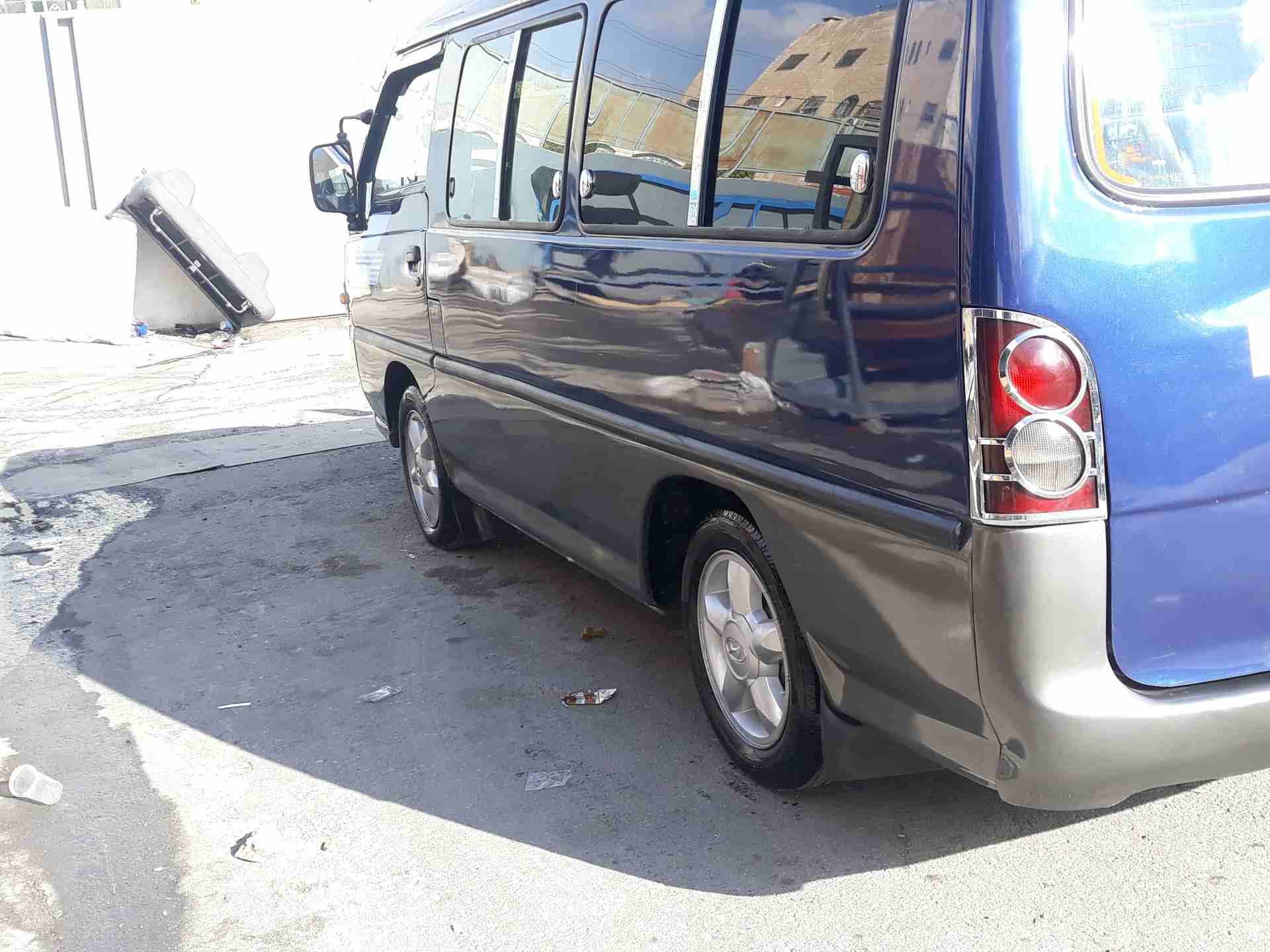 باص اتش100 موديل 2002 للبيع
لا تنسَ أنك شاهدت هذا الإعلان في عنكبوت
باص H100 موديل 2002
فحص كامل...
