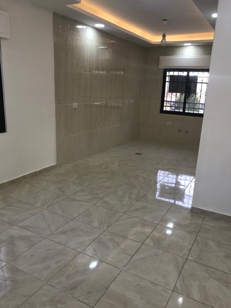 شقة ارضية مع ترس مميزة بالقرب من حي الصحابة
لا تنسَ أنك شاهدت هذا الإعلان في عنكبوت
شقة طابق...