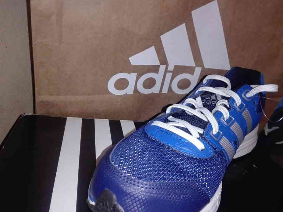 بوت اديداس adidas running .. جديد .. نمره 41_42
لا تنسَ أنك شاهدت هذا الإعلان في عنكبوت
بوت a...