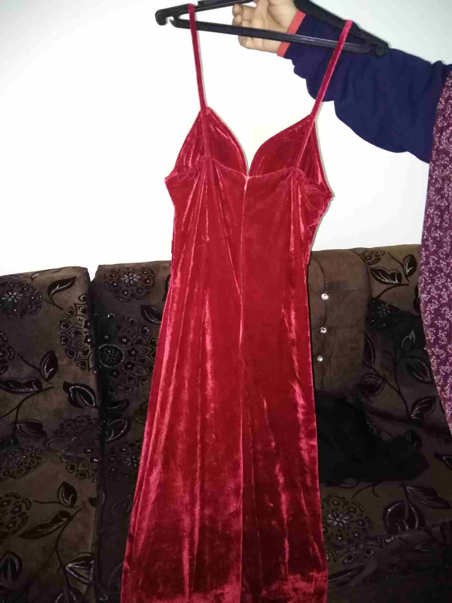 فساتين سهره
لا تنسَ أنك شاهدت هذا الإعلان في عنكبوت
فساتين سهره
-...