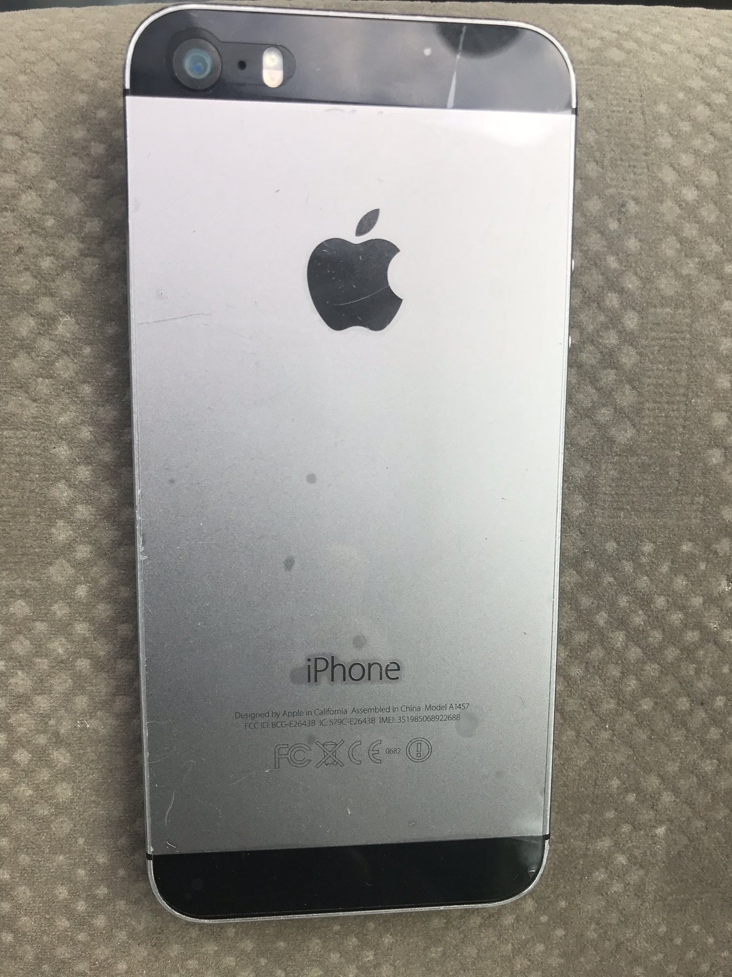 ايفون5s
لا تنسَ أنك شاهدت هذا الإعلان في عنكبوت
ايفون 5 اس مستعمل تم تغيير البطارية فقط الحال...