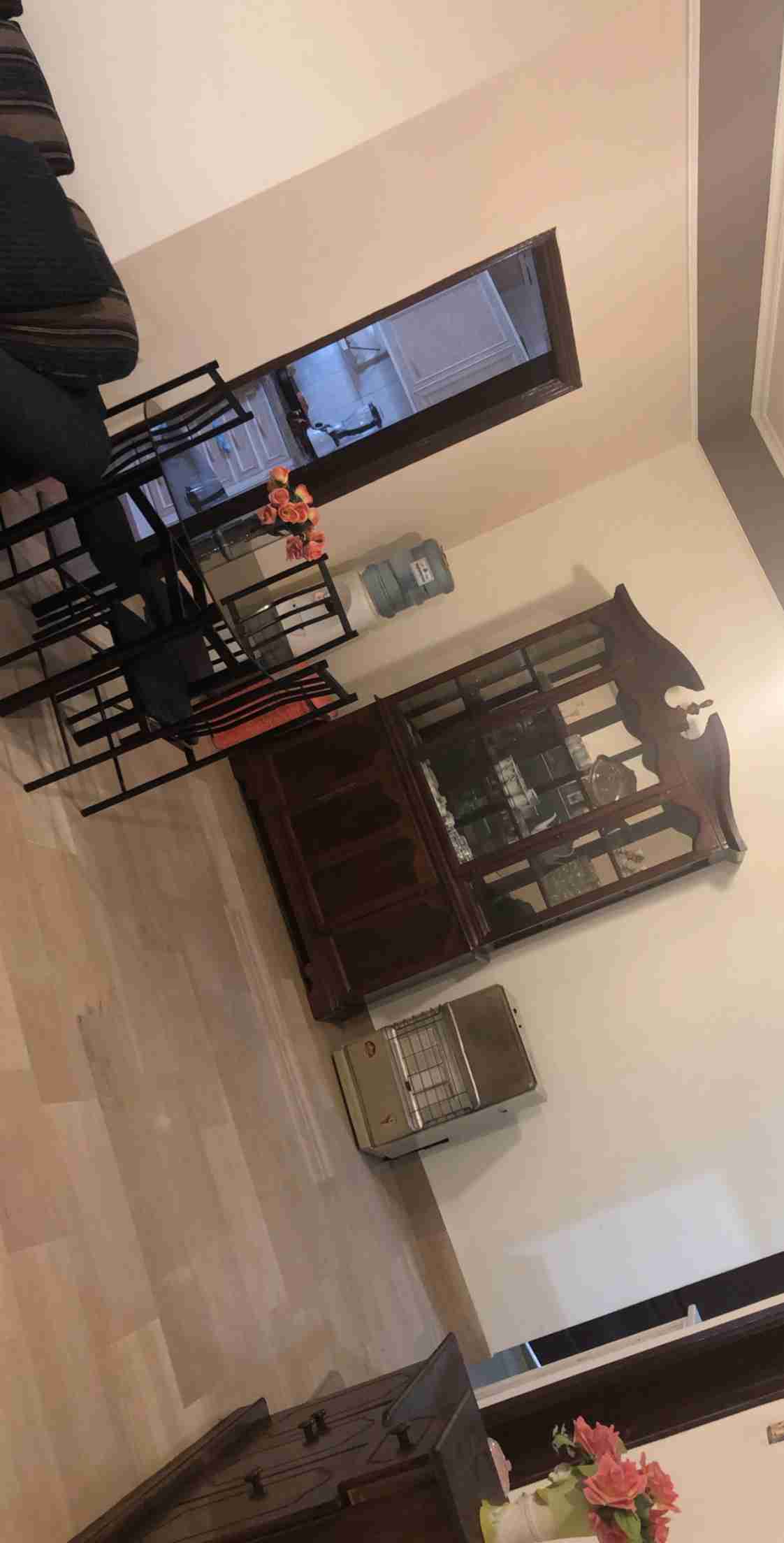 مطلوب شريييكة سكن
لا تنسَ أنك شاهدت هذا الإعلان في عنكبوت
مطلوب شريكة سكن مع موظفتين في ضاحية...