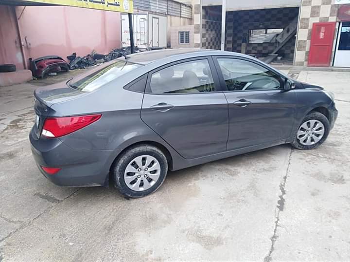 هونداي أكسنت 2016 فحص كامل 7 جيد ماتور 1600cc
لا تنسَ أنك شاهدت هذا الإعلان في عنكبوت
هونداي...