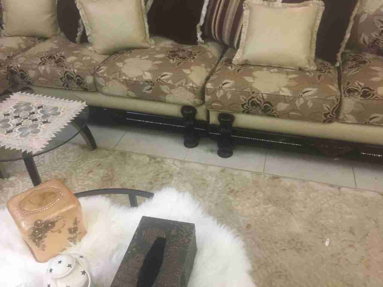 كنب تركي فاخر درجة أولى للبيع
لا تنسَ أنك شاهدت هذا الإعلان في عنكبوت
كنب تركي عدد (8) قطع شب...