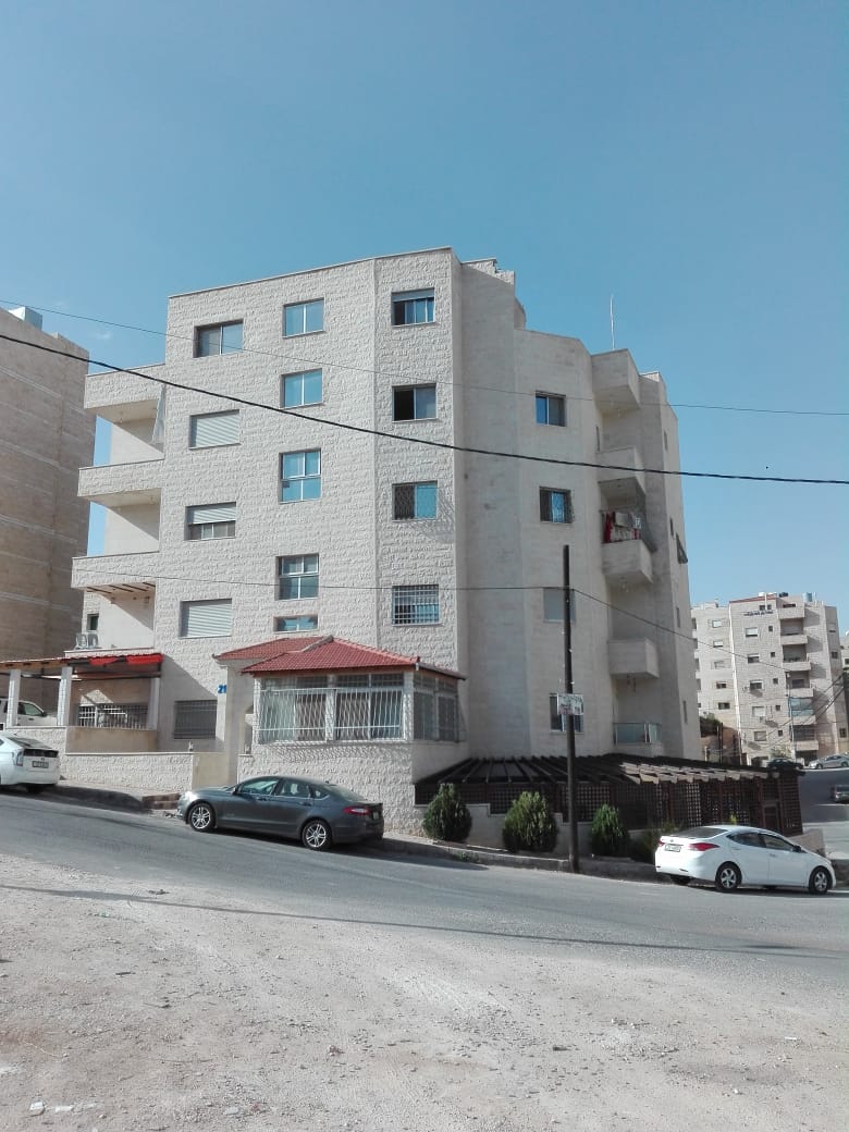 شقة مميزه 120 م طابق ثالث مع روف للبيع بالاقساط في طبربور قرب جامعة العلوم الاسلامية
لا تنسَ أنك شاهدت هذا الإعلان في عنكبوت...