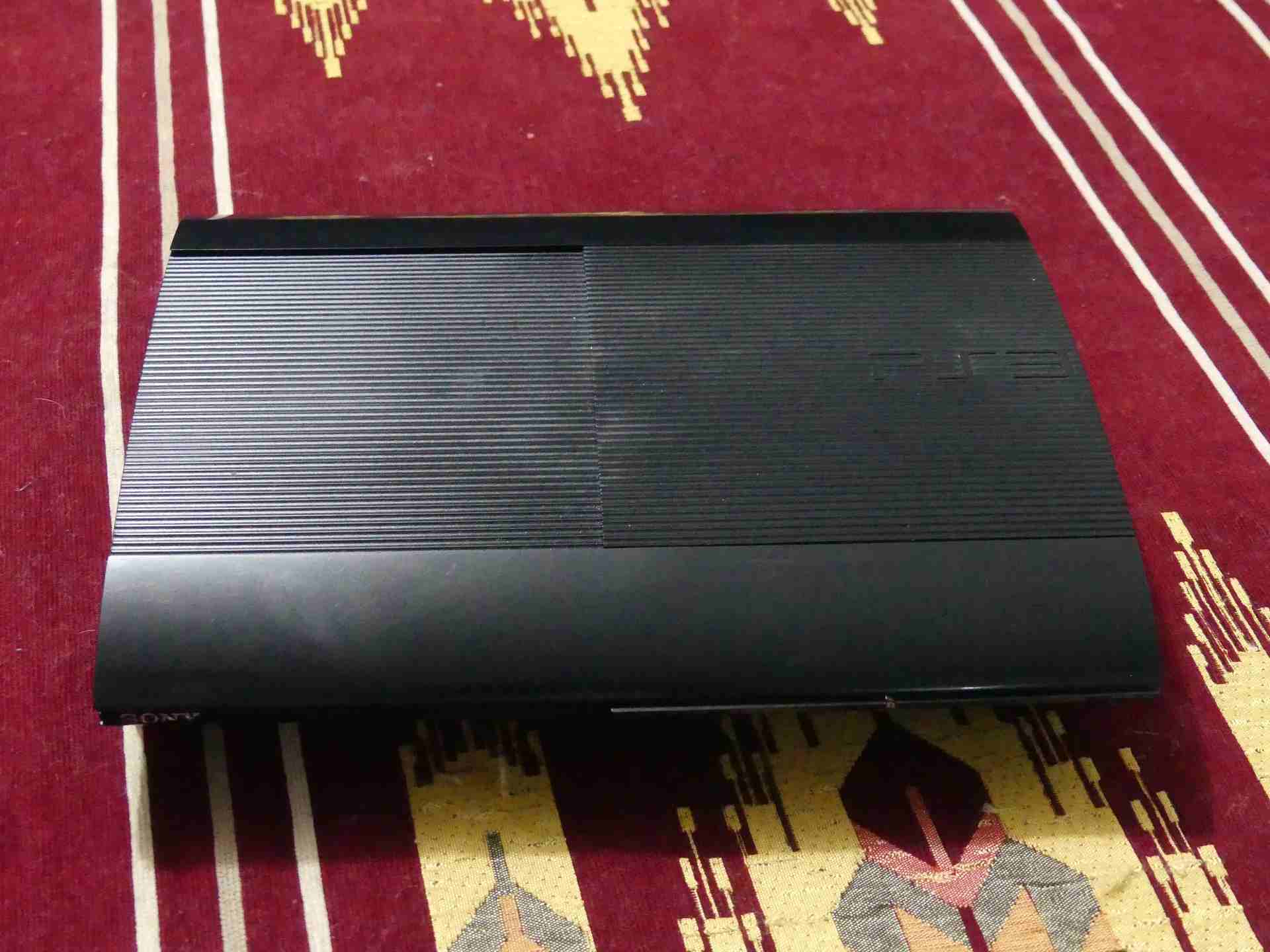 ... ps3 بحاااال الوكالة..
لا تنسَ أنك شاهدت هذا الإعلان في عنكبوت
بلاستيشن 3... سوبر سليم... بحال...