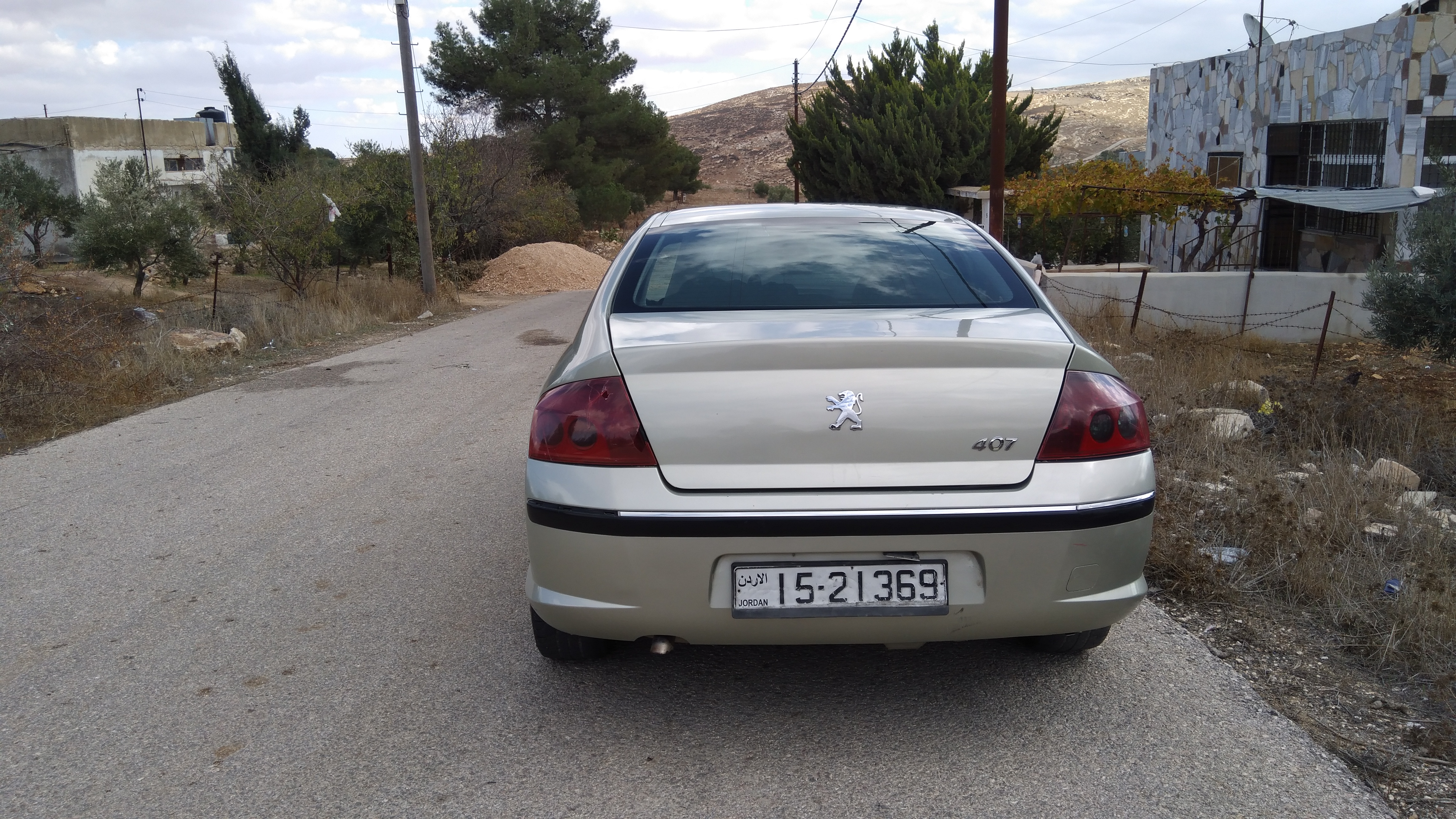 بيجو 407 2005 للبيع او للبدل
لا تنسَ أنك شاهدت هذا الإعلان في عنكبوت
موديل 2005 فحص كامل
فل...