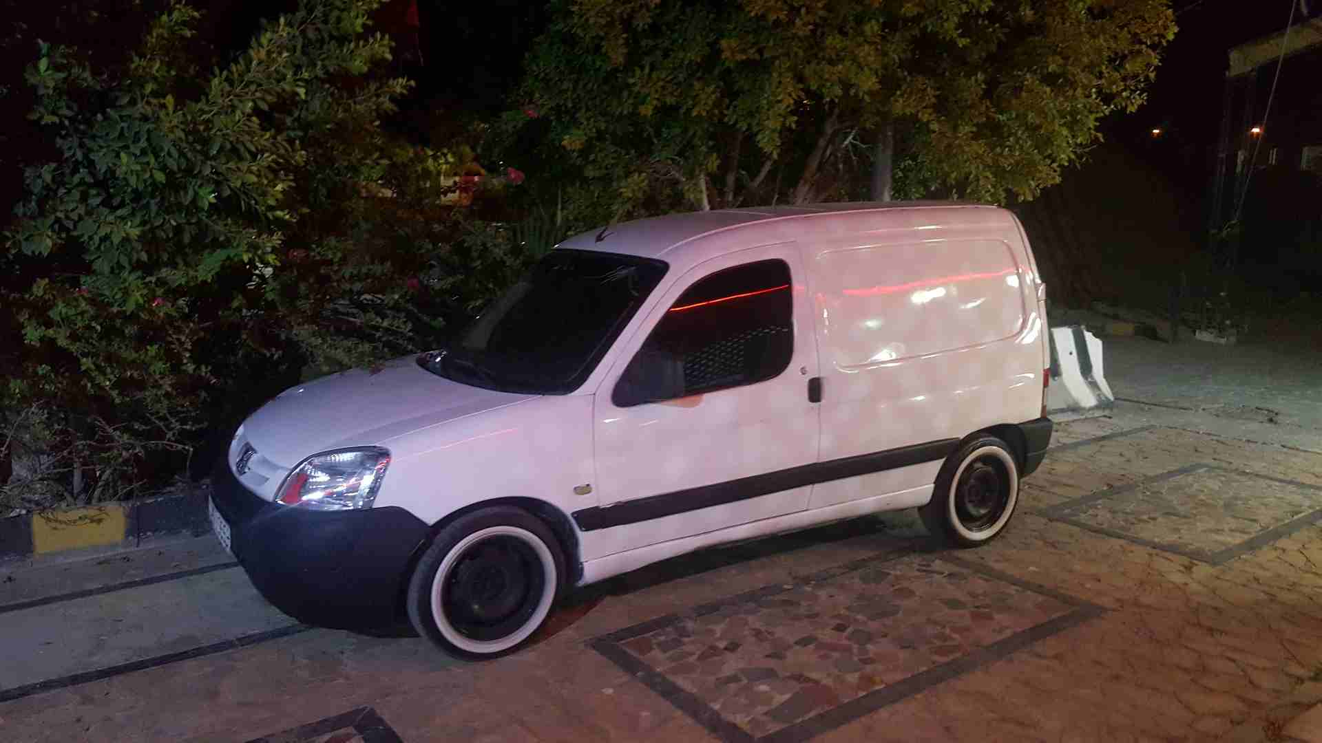 بيجو بأن موديل 2007 ضمان شهري للاستفسار الرجا الاتصال علي الرقم0775669692                                            


	 				لا تنسَ أنك شاهدت هذا الإعلان في عنكبوت...