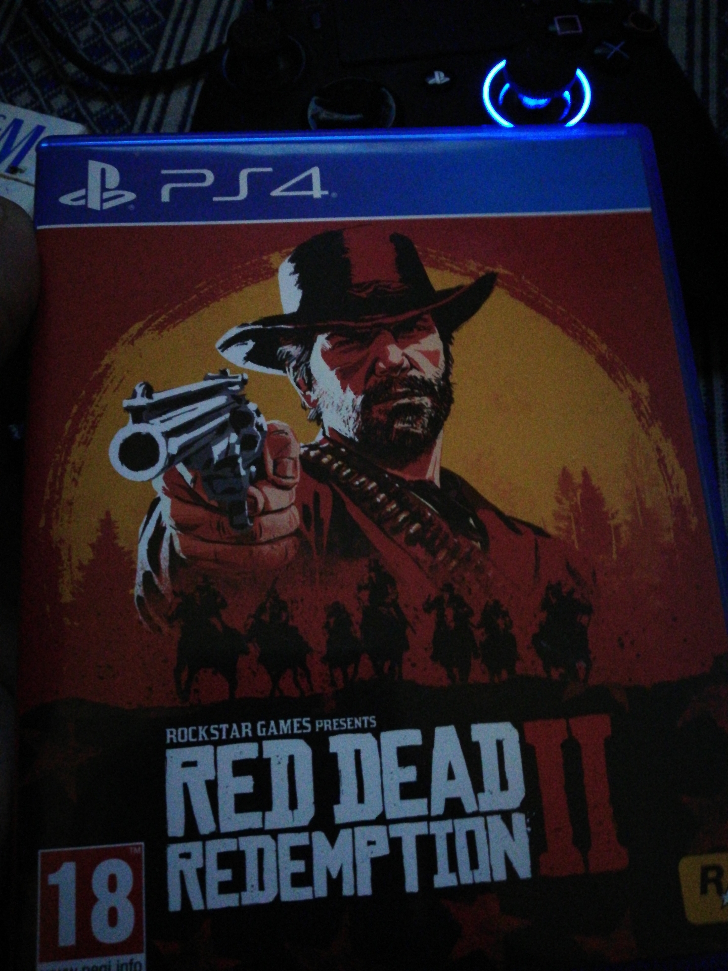 red dead redemption 2                                            


	 				لا تنسَ أنك شاهدت هذا الإعلان في عنكبوت            
	 				
                                2 Cd داخل العلبة...