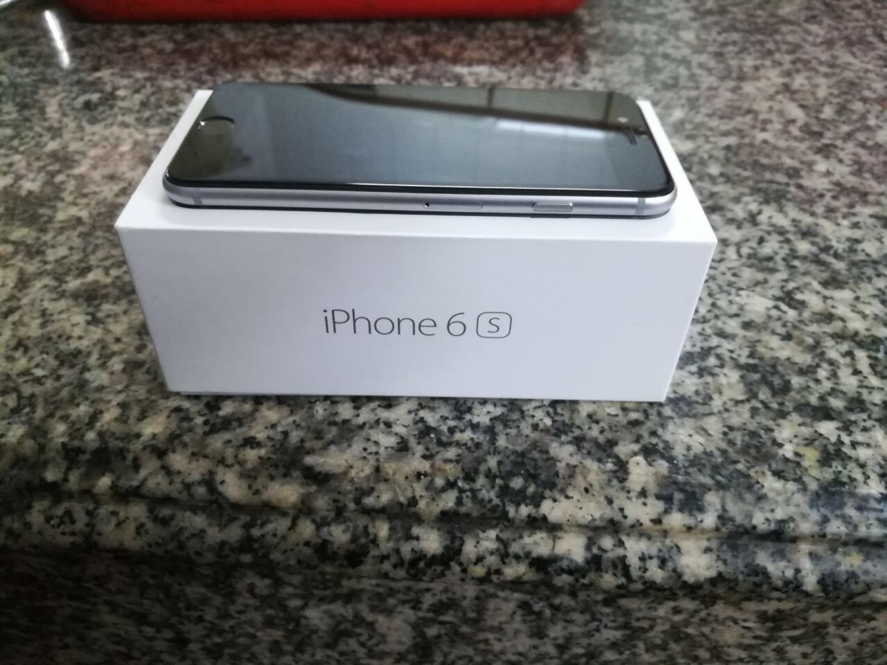 ايفون 6s                                            


	 				لا تنسَ أنك شاهدت هذا الإعلان في عنكبوت            
	 				
                                ايفون 6s بذاكرة 64g بحالة الوكالة نظيف جداً...