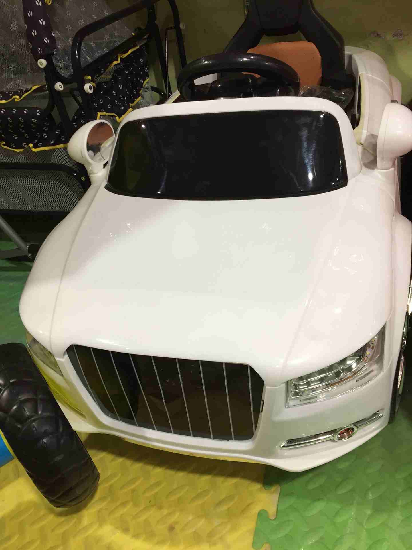 افخم الموديلات من سيارات الشحن سرعات متعدده مع هزاز ومسجل فلاش ميموري aux مع ري
لا تنسَ أنك شاهدت هذا الإعلان في عنكبوت...