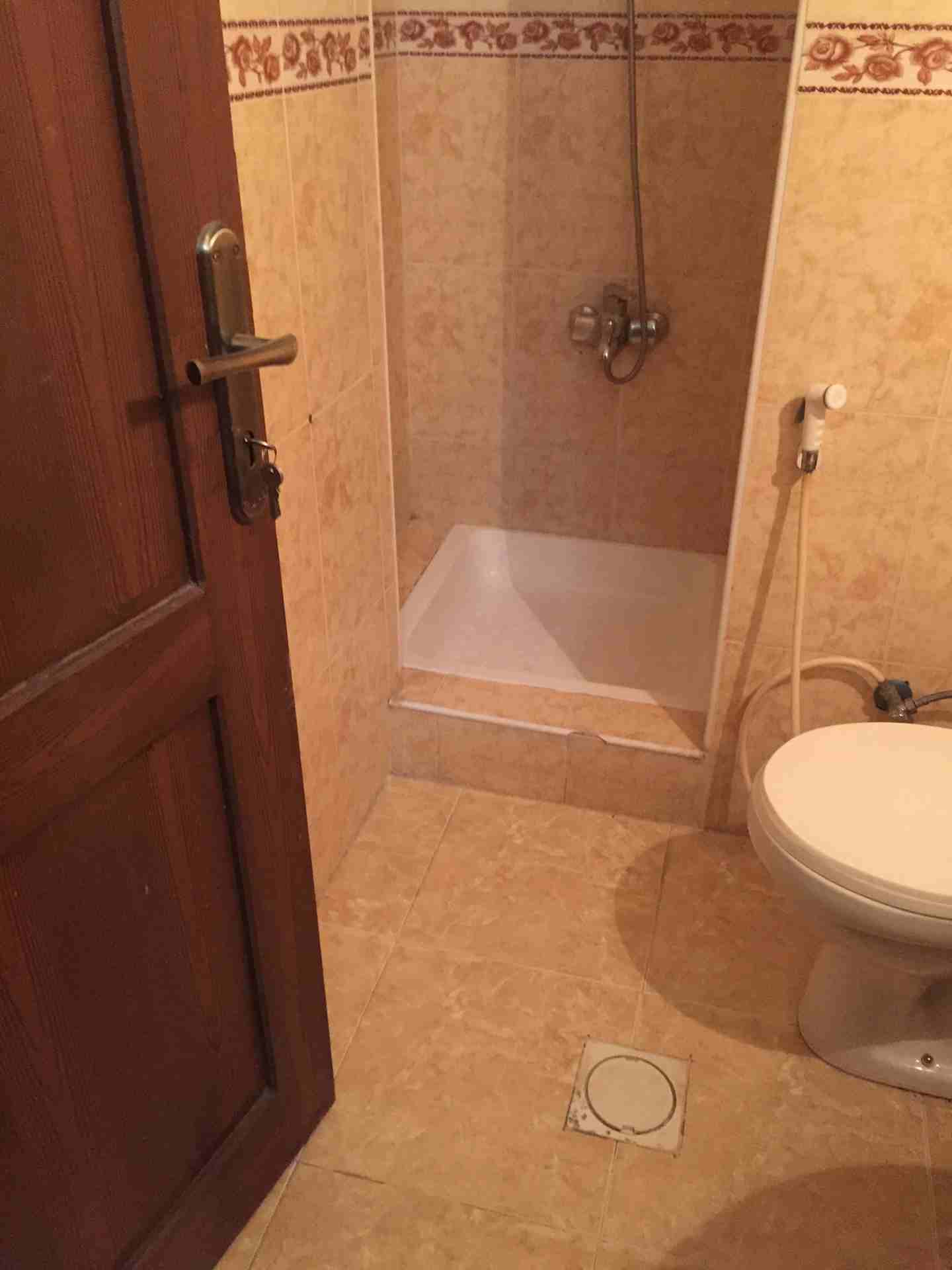 بيع ستوديوهات في الجبيهه شارع الشرطه السياحيه
لا تنسَ أنك شاهدت هذا الإعلان في عنكبوت
استوديوهات...
