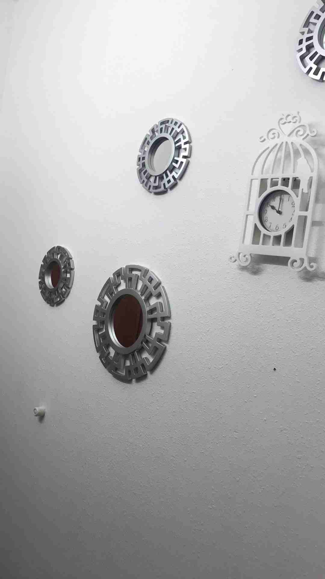 تحف مرايا 4حبات مع ساعه
لا تنسَ أنك شاهدت هذا الإعلان في عنكبوت
تحف مرايا 4حبات مع ساعه...