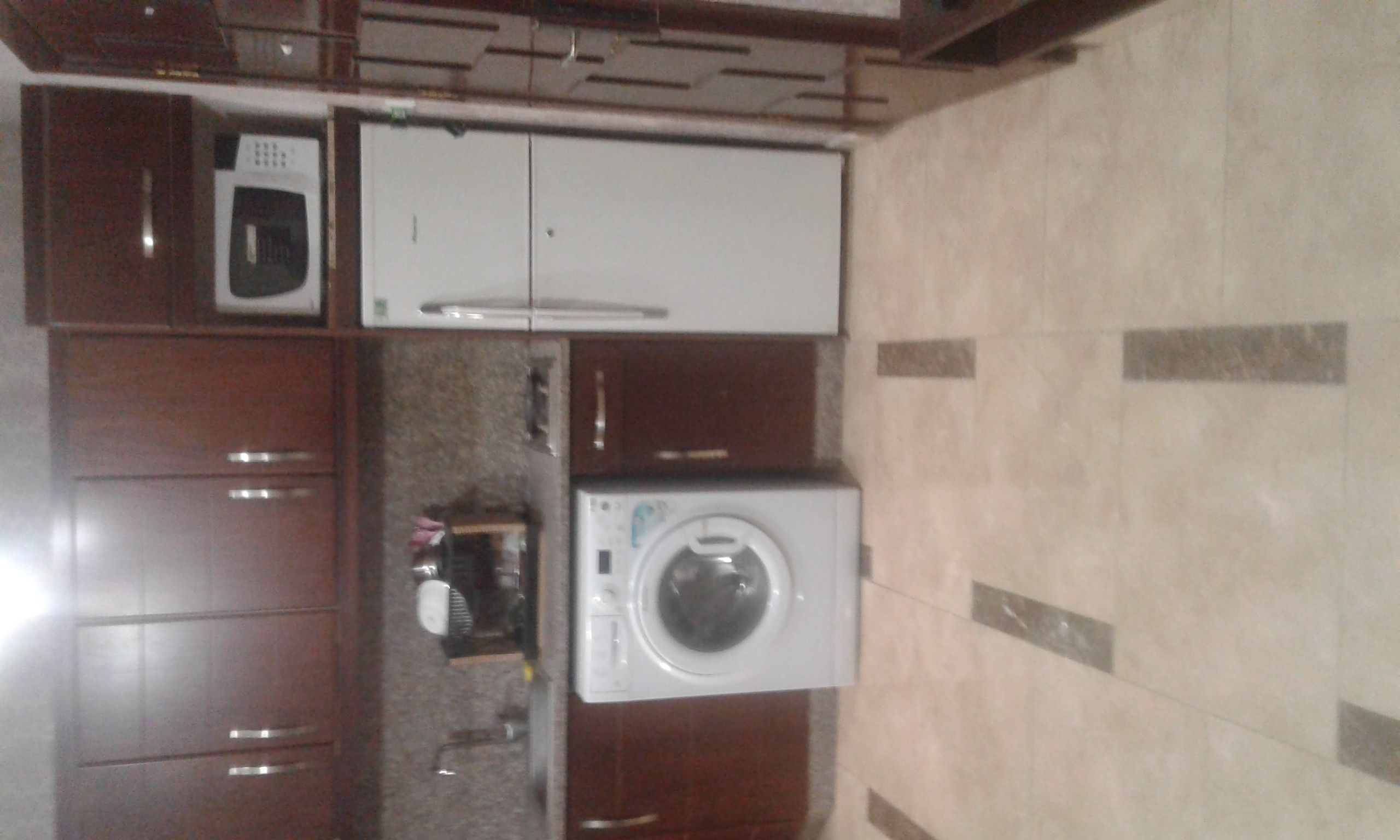 ستوديوهات مفروشه للإيجار اليومي. Full furnished studios for daily rent 35JDs
لا تنسَ أنك شاهدت هذا الإعلان في عنكبوت...