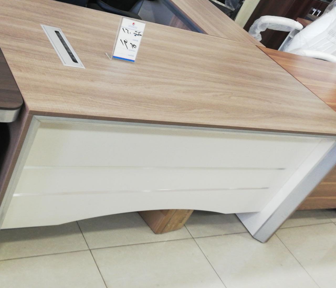 اثاث جديد توصيل وتركيب
لا تنسَ أنك شاهدت هذا الإعلان في عنكبوت
الدمام توصيل...