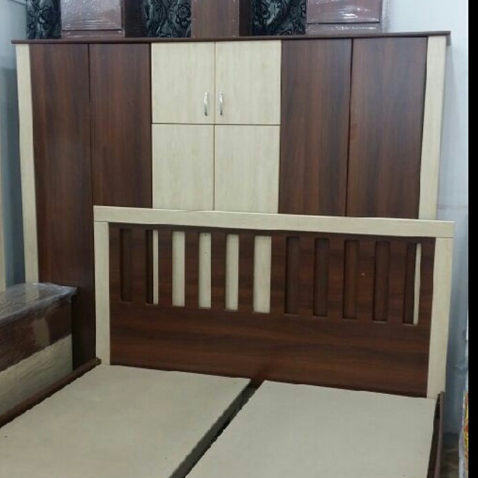 غرف نوم وطني جديده ألوان مختلفه السعر 1800ريال                                            


	 				لا تنسَ أنك شاهدت هذا الإعلان في عنكبوت            
	 				
                                غرف نو...